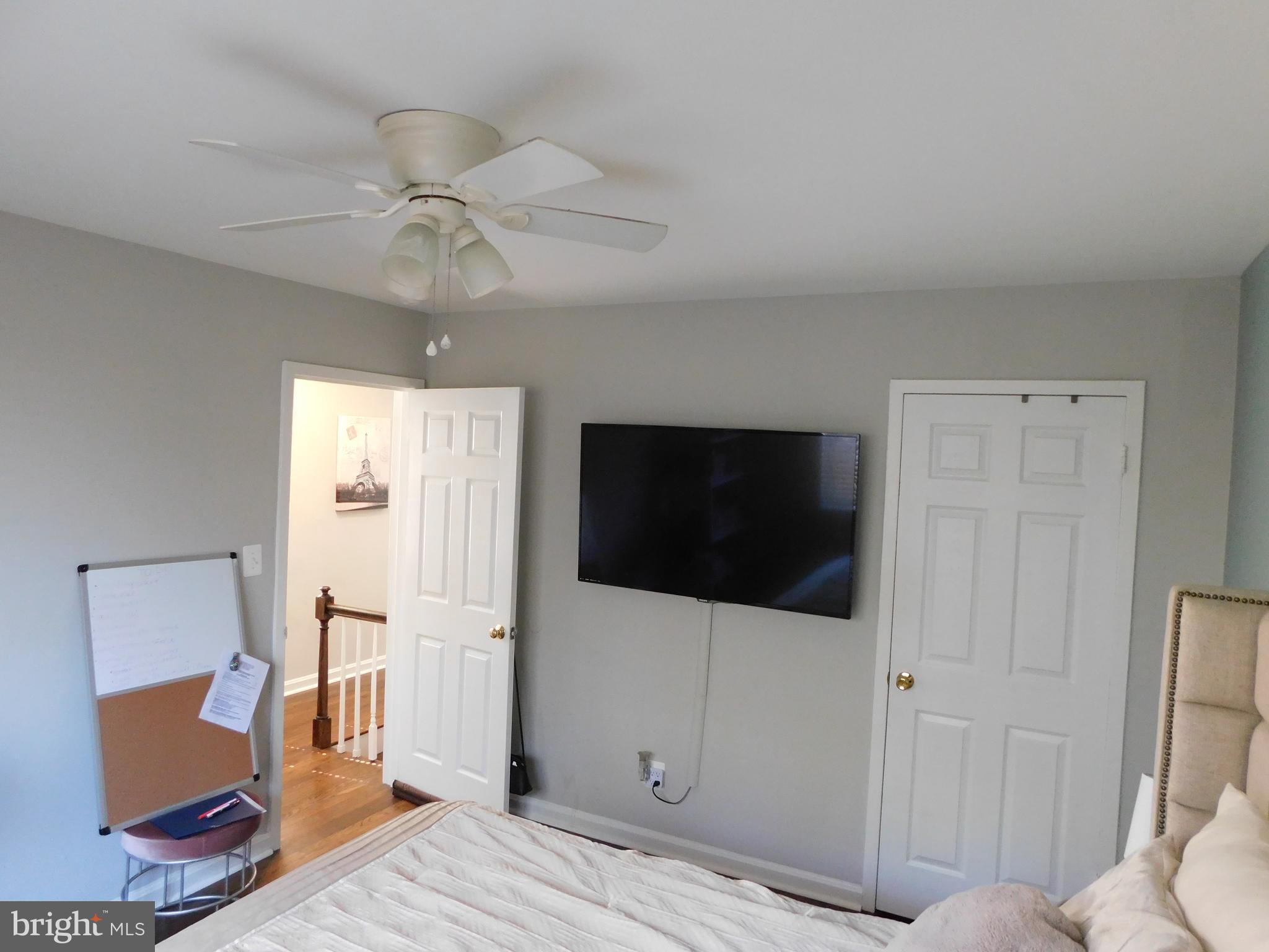 OXON RUN HILLS - Residential