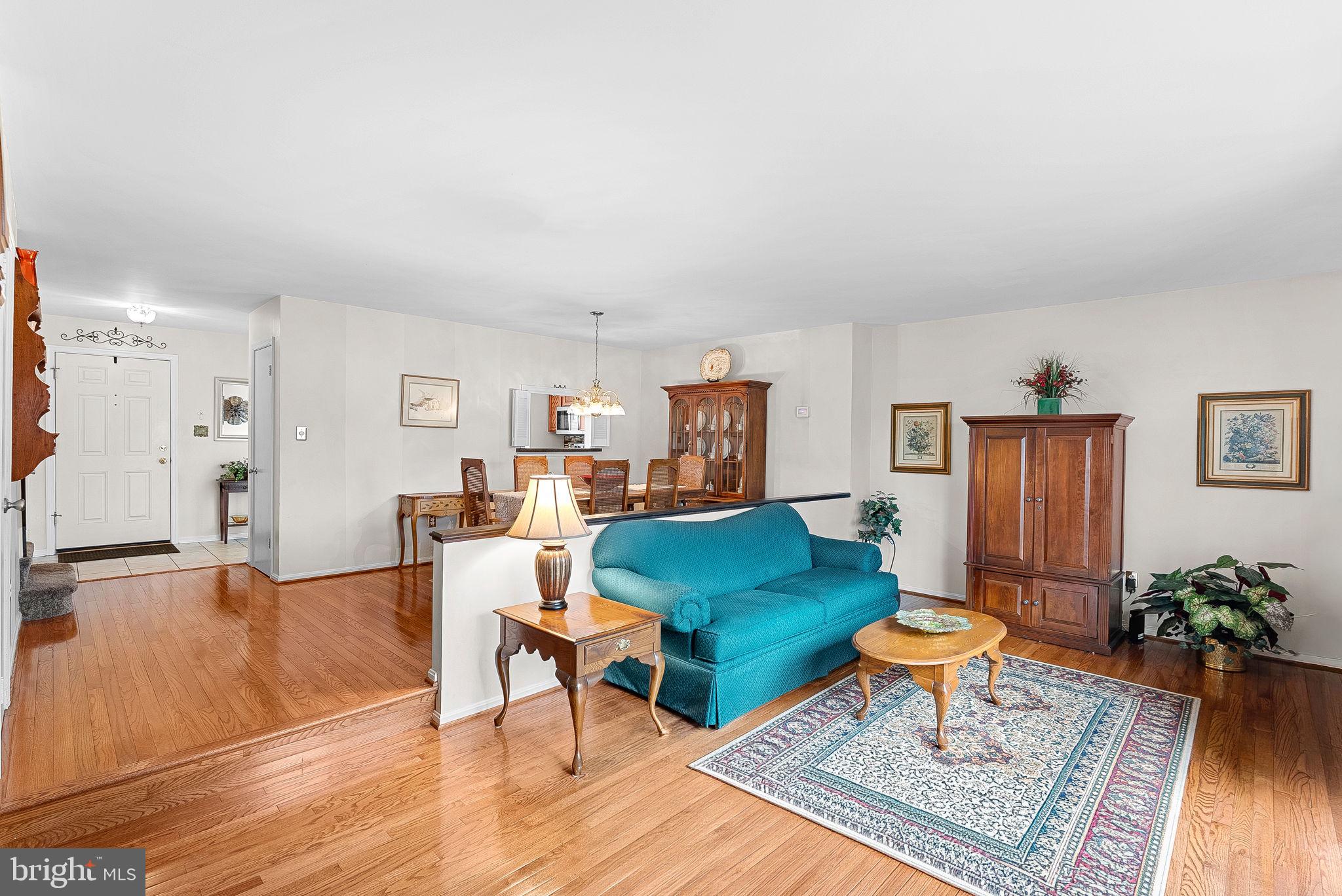 COUNTRYSIDE - Residential