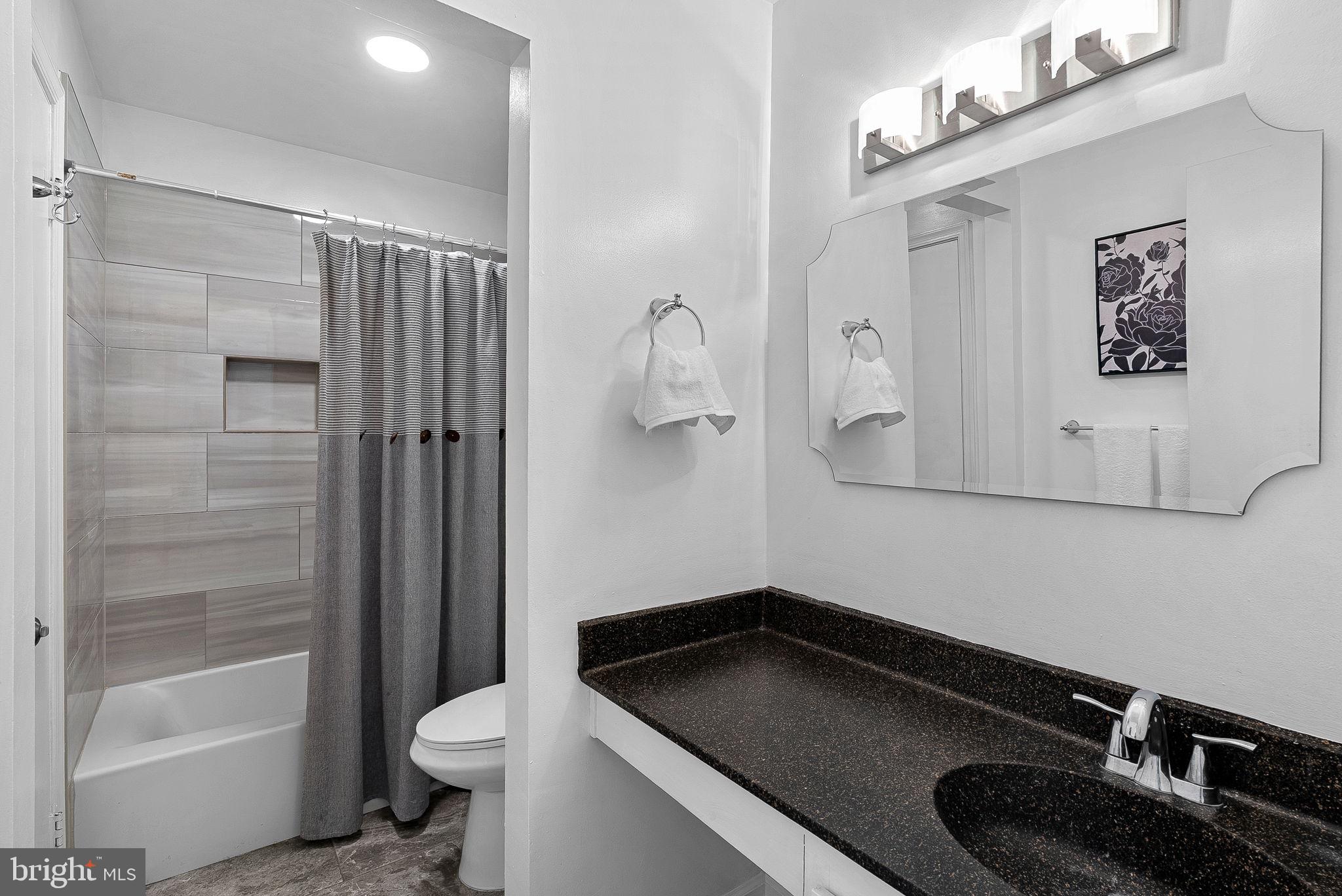 COUNTRYSIDE - Residential