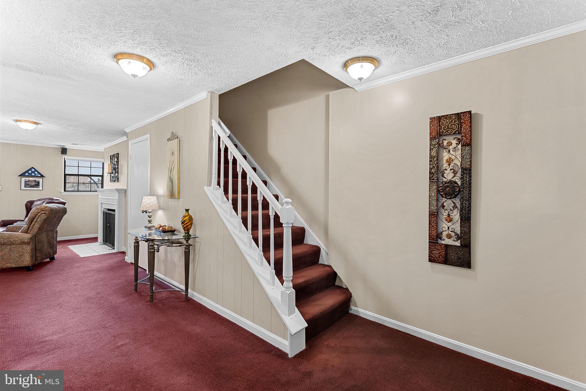 COUNTRYSIDE - Residential