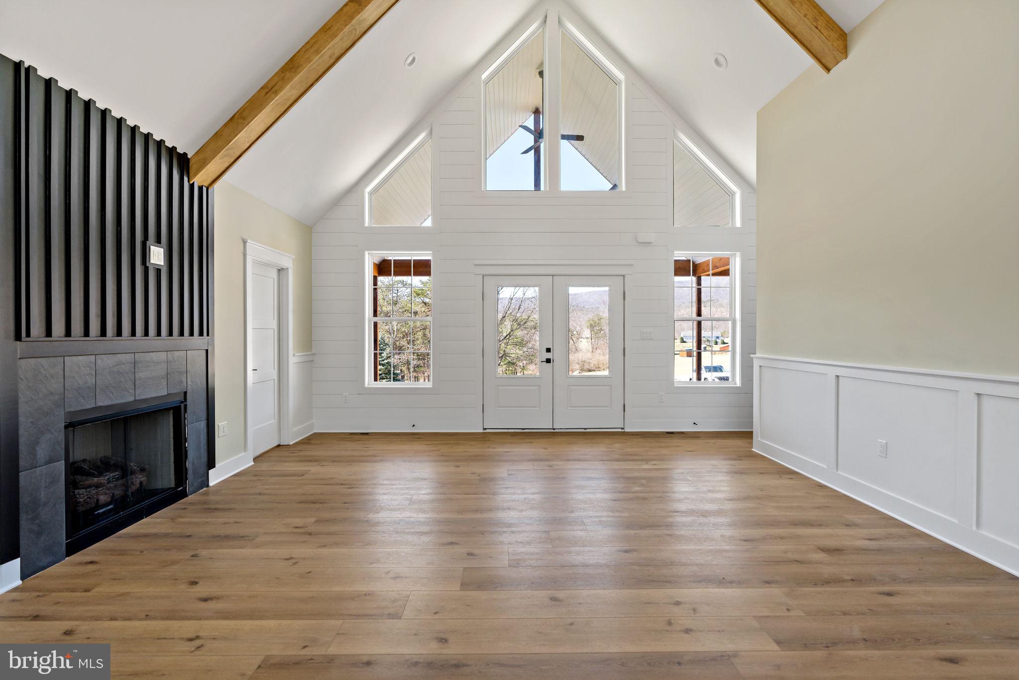 CACAPON SOUTH - Residential