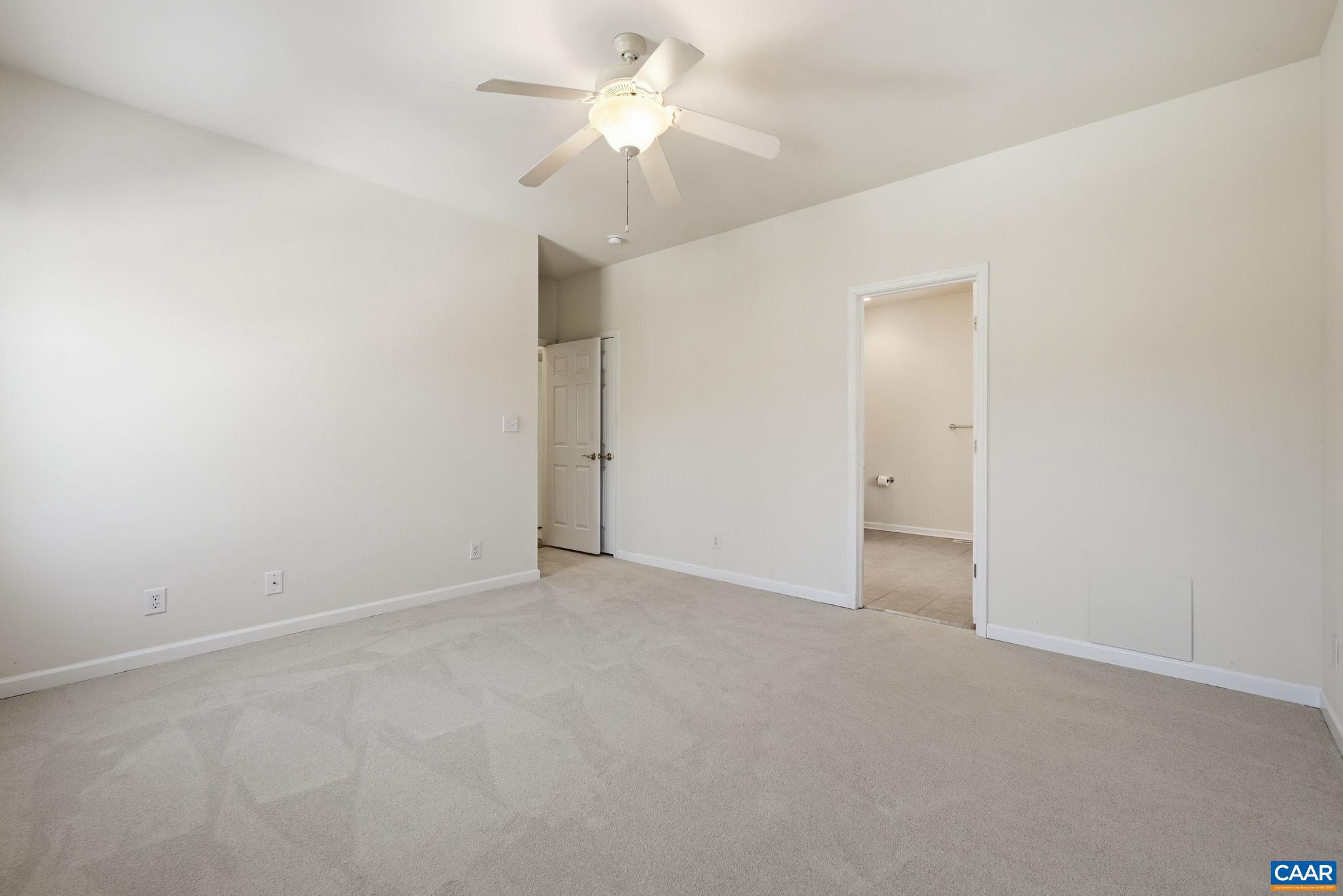 THE GLENN AT DEER LAKE ESTATES - Residential