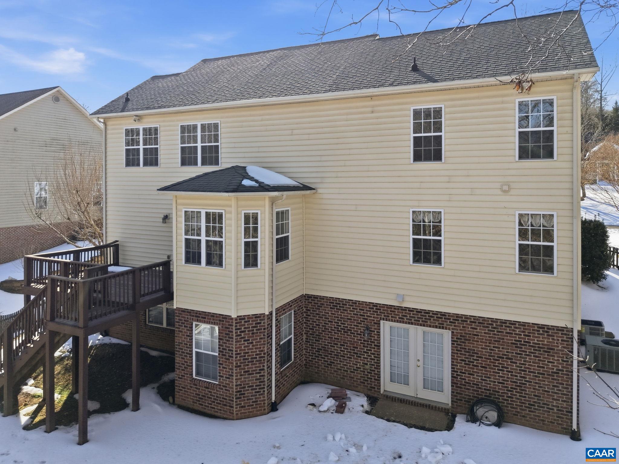 THE GLENN AT DEER LAKE ESTATES - Residential