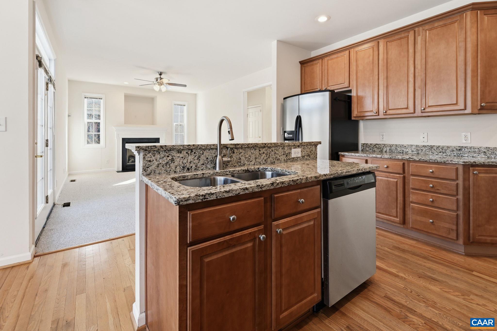 THE GLENN AT DEER LAKE ESTATES - Residential