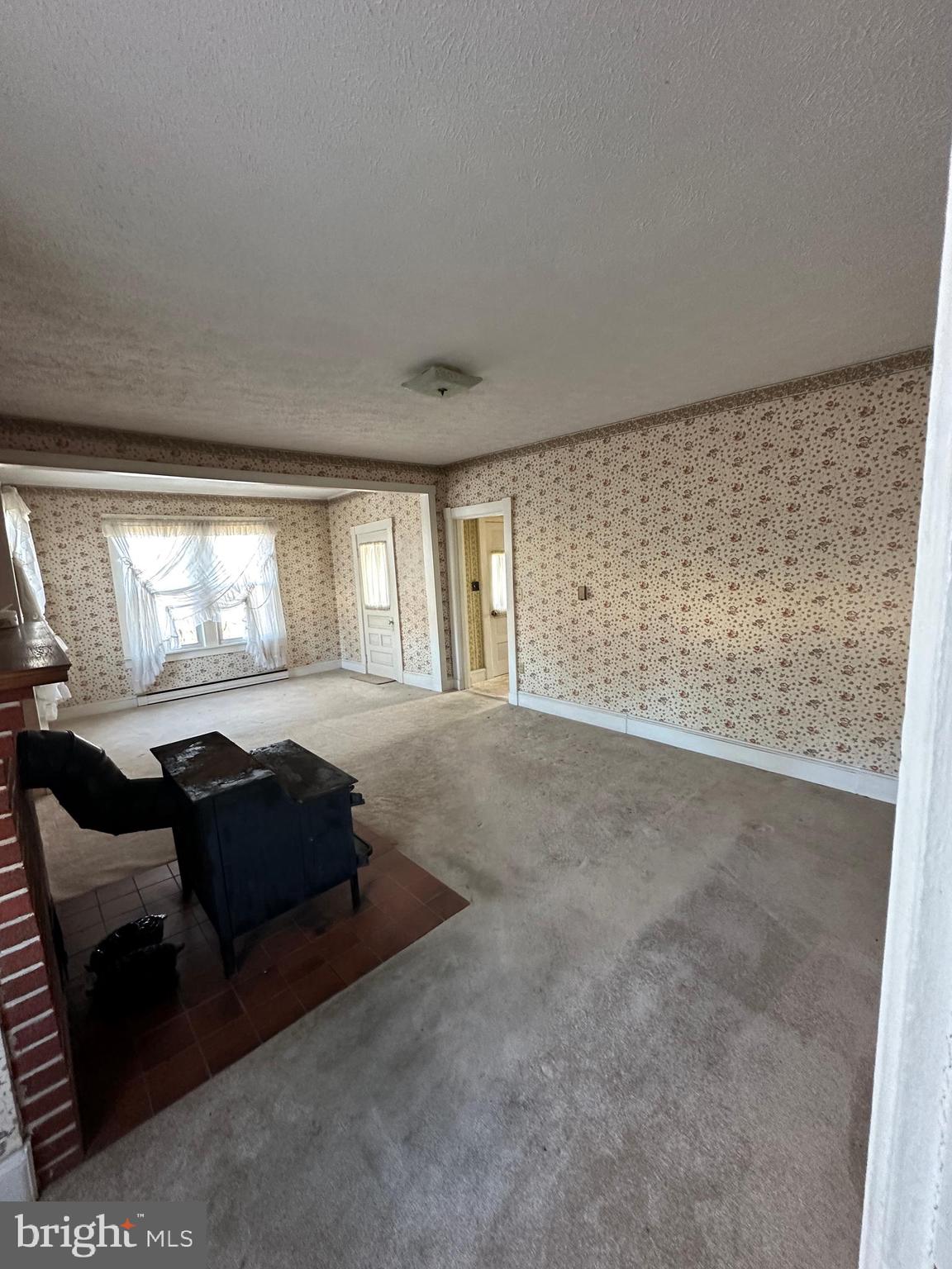 UNRESTRICTED - Residential