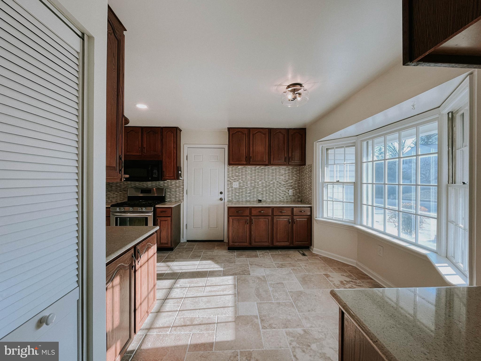 SARATOGA - Residential Lease