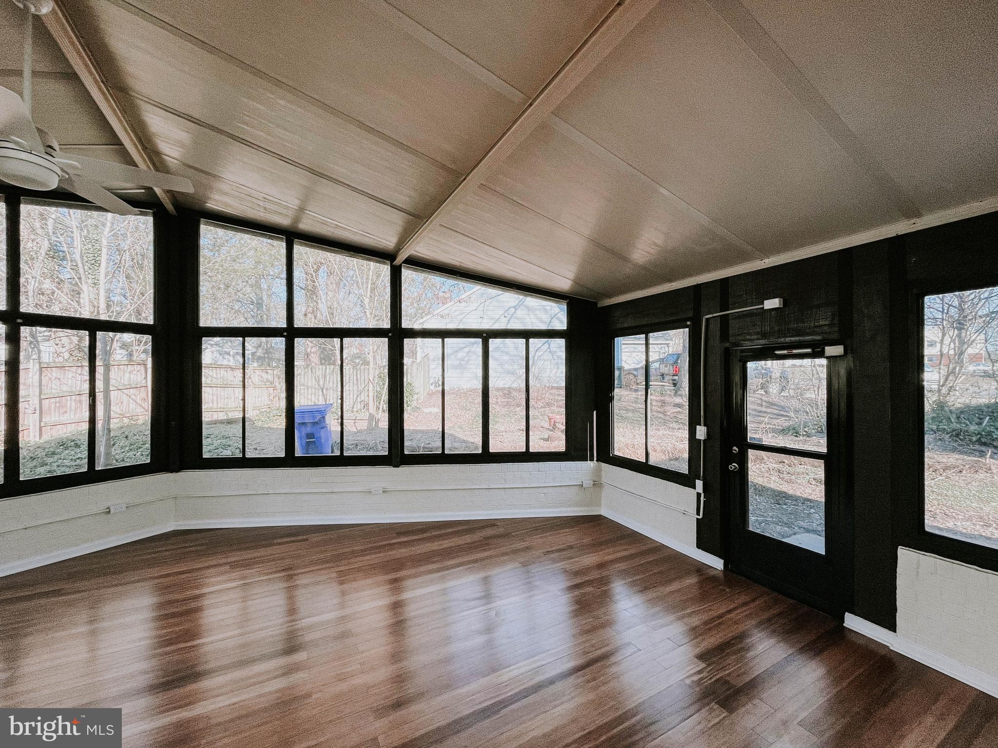 SARATOGA - Residential Lease