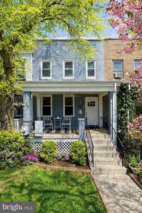 1628 MASSACHUSETTS AVENUE SE WASHINGTON DC 20003