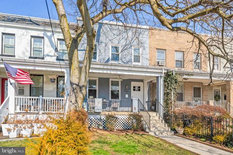 1628 MASSACHUSETTS AVENUE SE WASHINGTON DC 20003