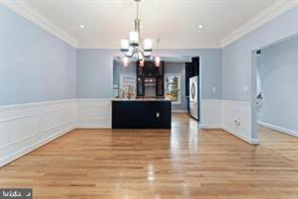 Photo of 3153 14th Street S, ARLINGTON, VA 22204 (MLS # VAAR2064946)