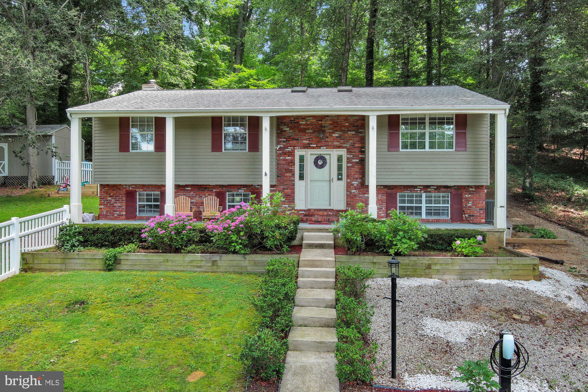 47 SHERIDAN ROAD