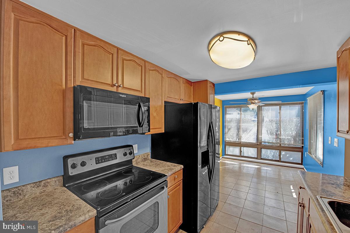 FARMINGDALE - Residential