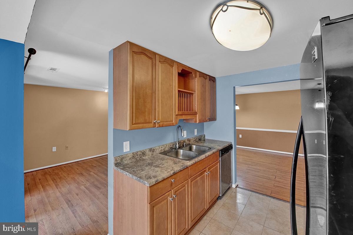 FARMINGDALE - Residential