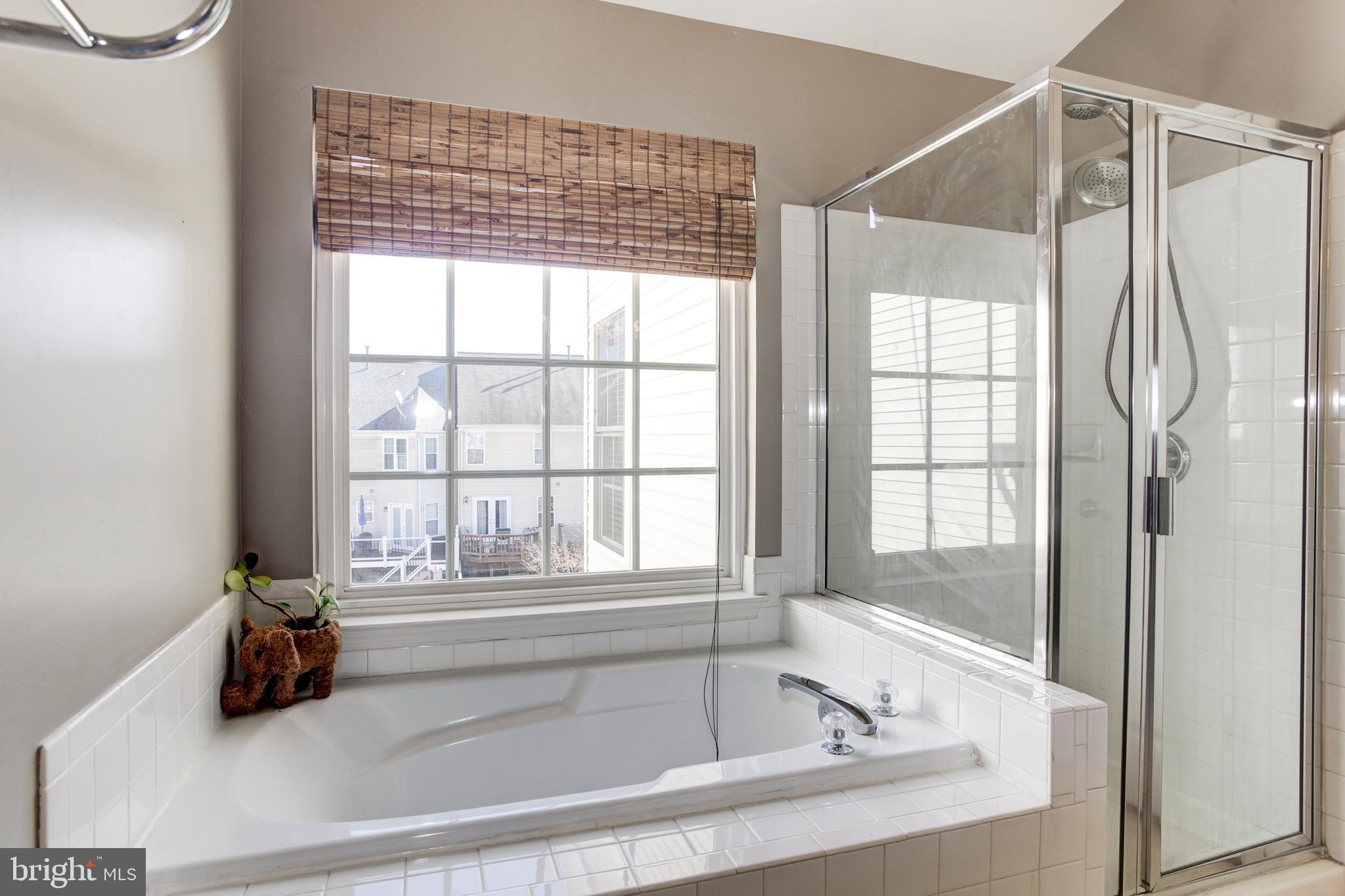 KINGSBROOKE - Residential