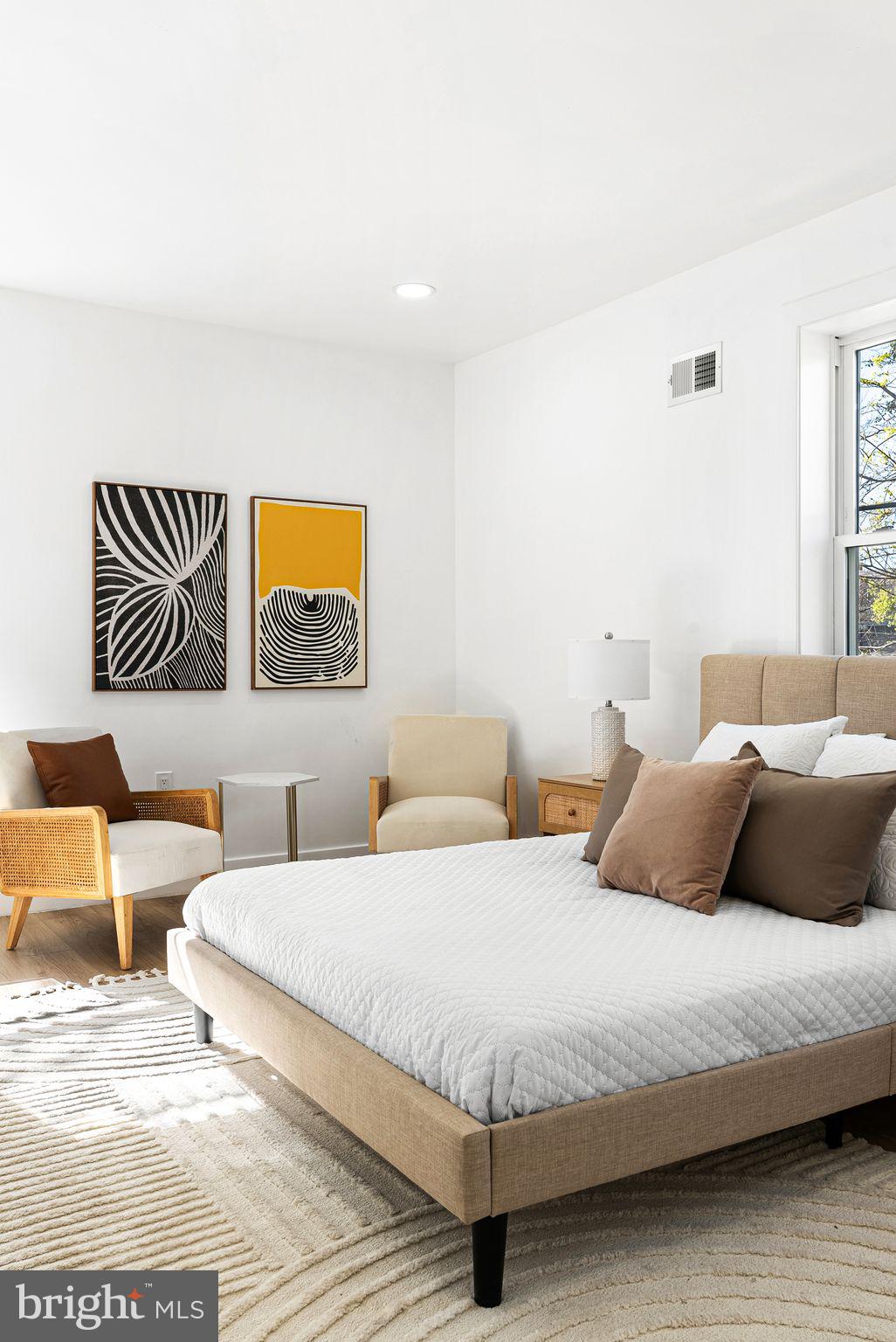 GERMANTOWN (WEST) - Residential