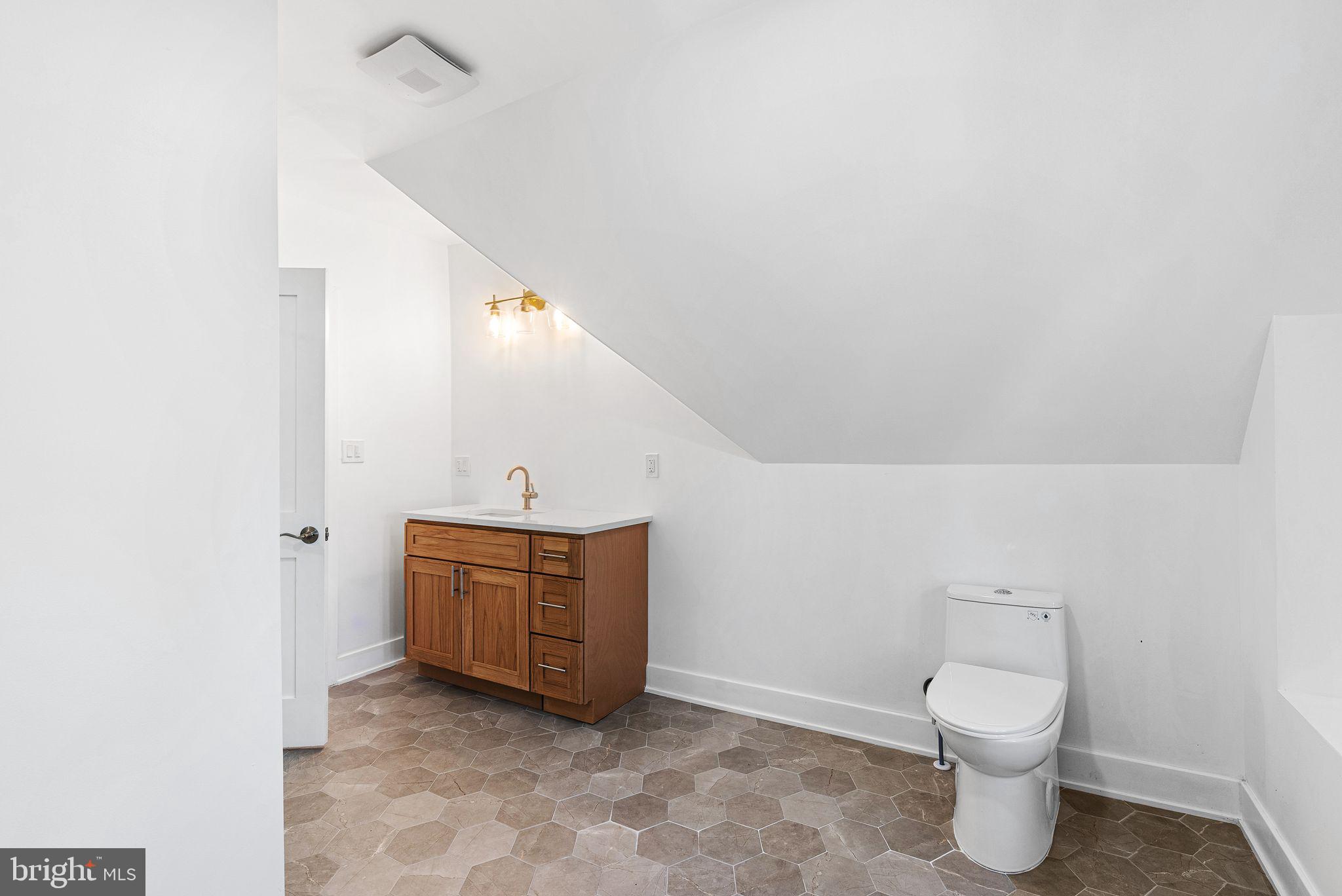 GERMANTOWN (WEST) - Residential