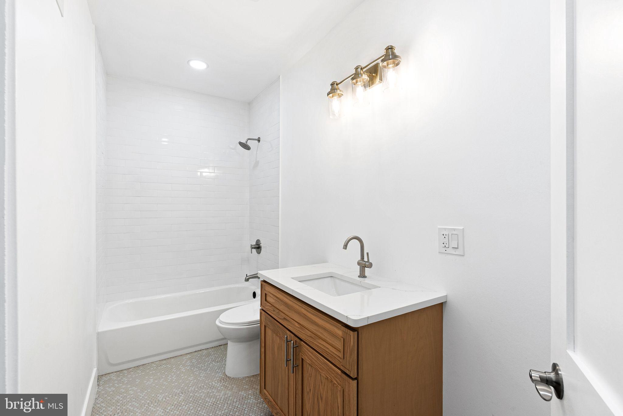 GERMANTOWN (WEST) - Residential