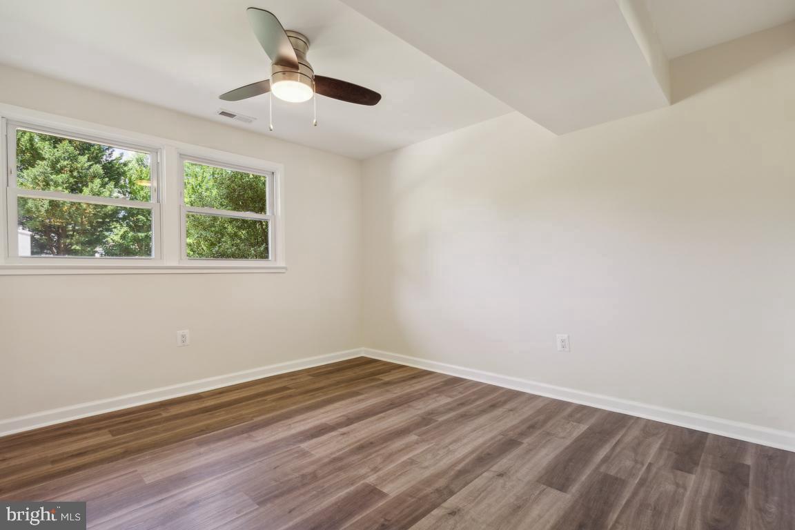 CLOVERDALE - Residential Lease