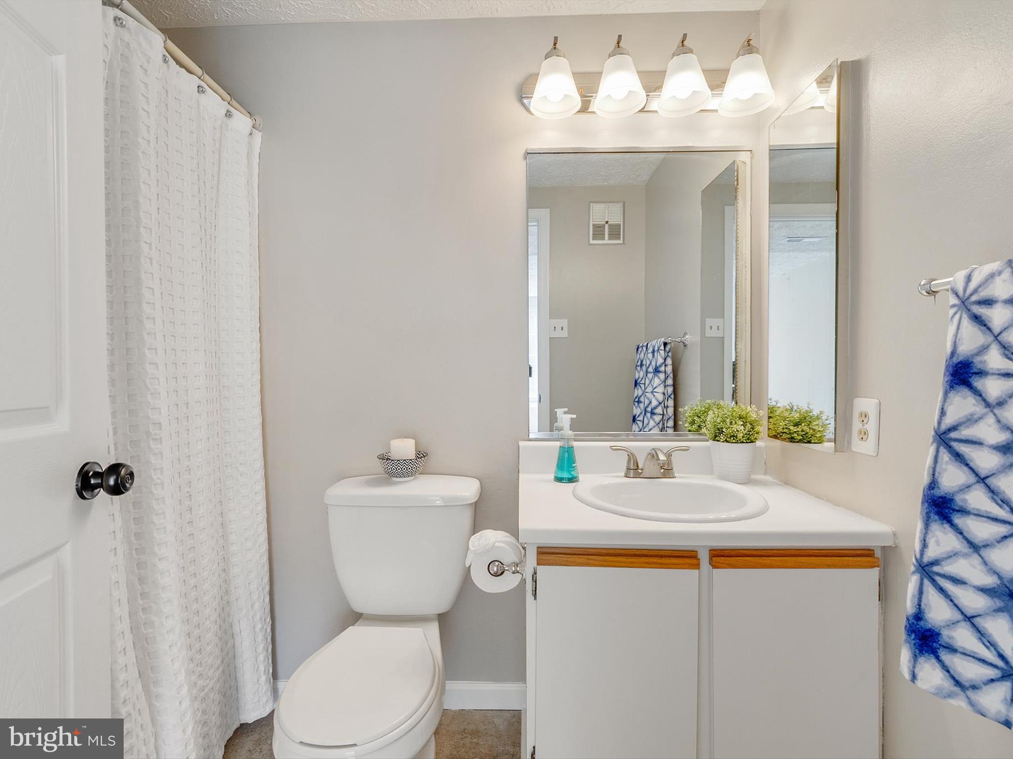 CHESTERFIELD GARDEN CONDOMINIUM - Residential