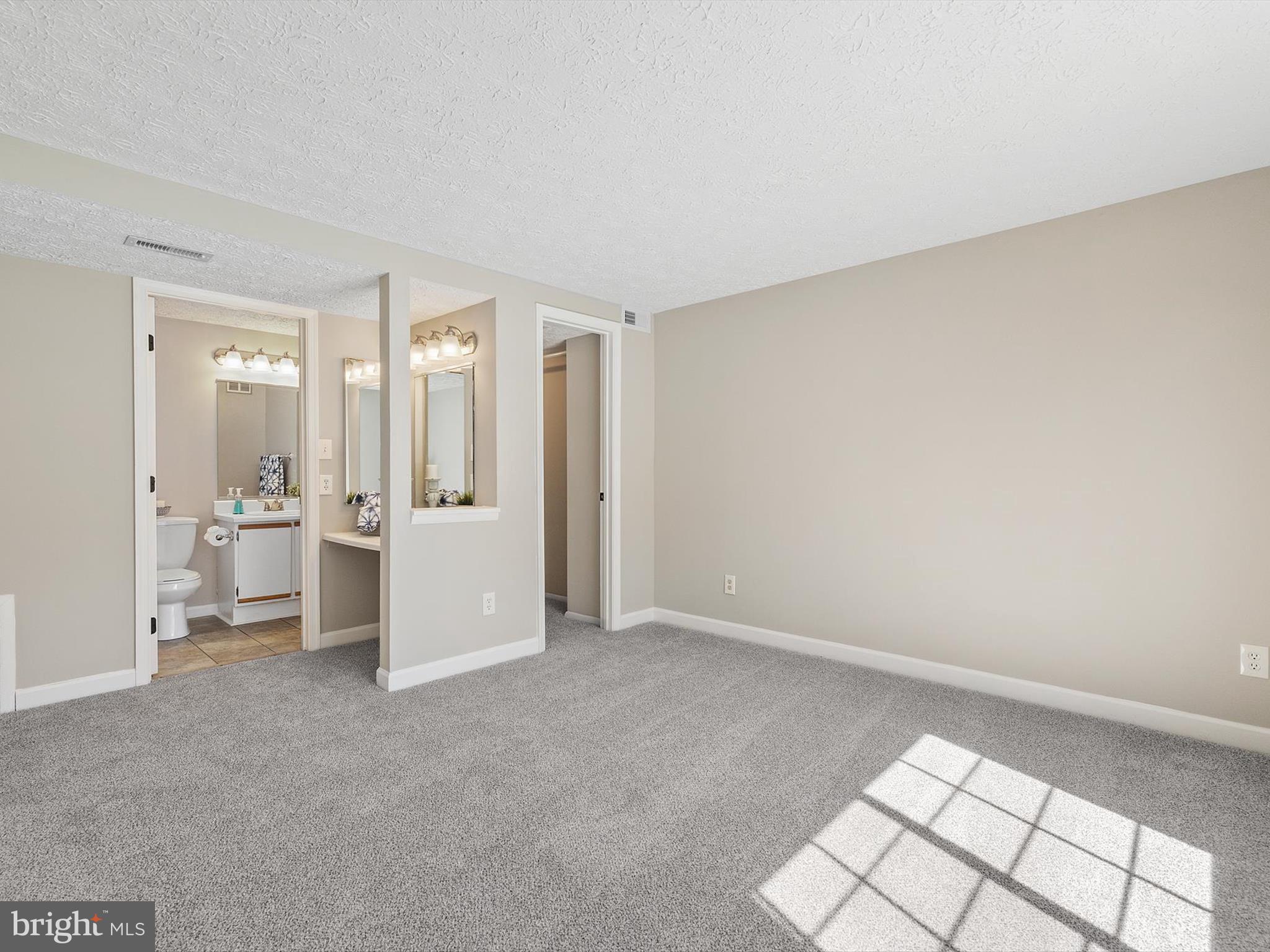 CHESTERFIELD GARDEN CONDOMINIUM - Residential