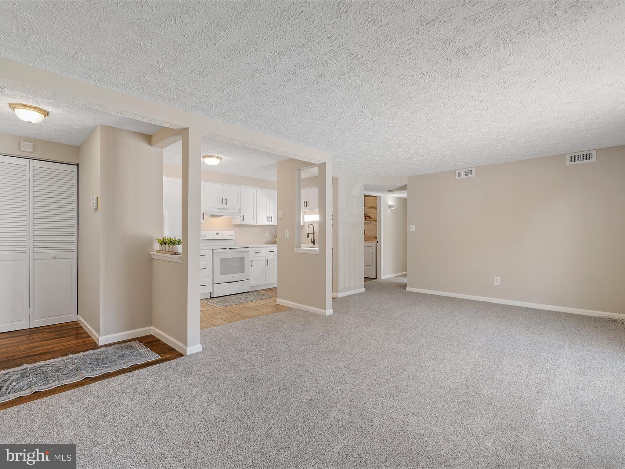 CHESTERFIELD GARDEN CONDOMINIUM - Residential