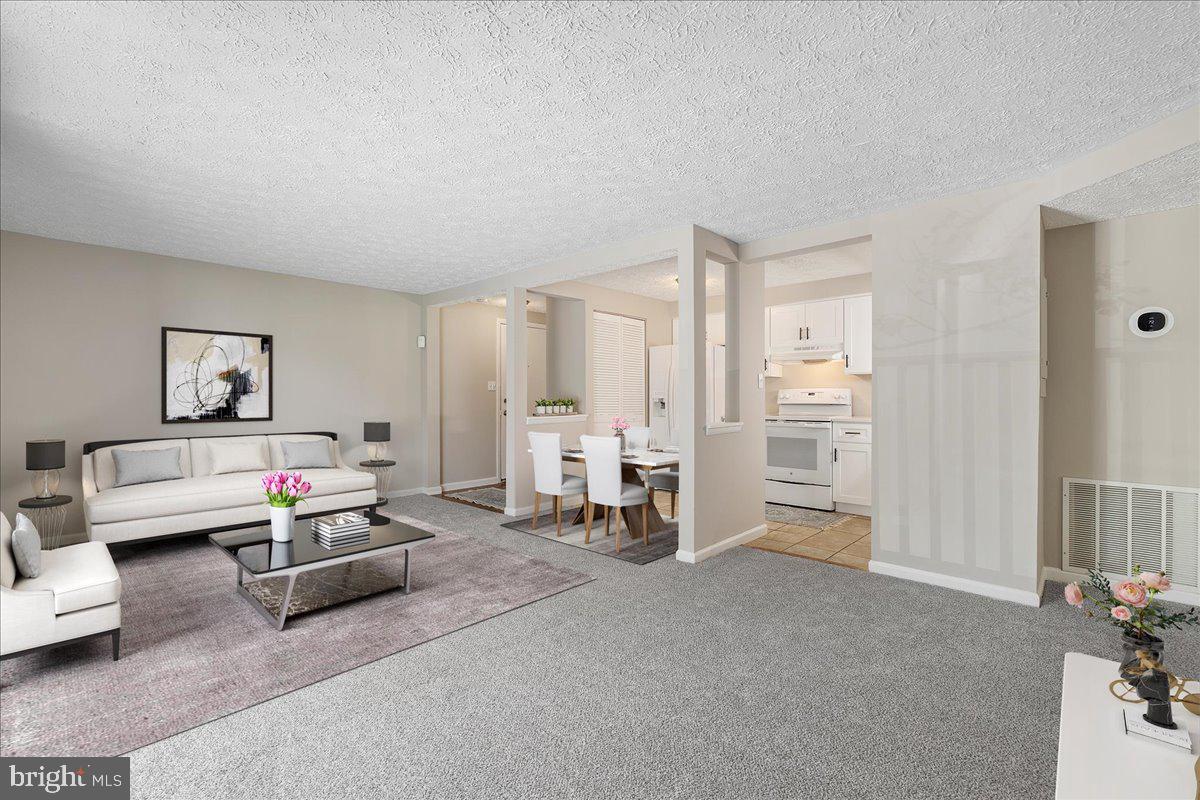 CHESTERFIELD GARDEN CONDOMINIUM - Residential