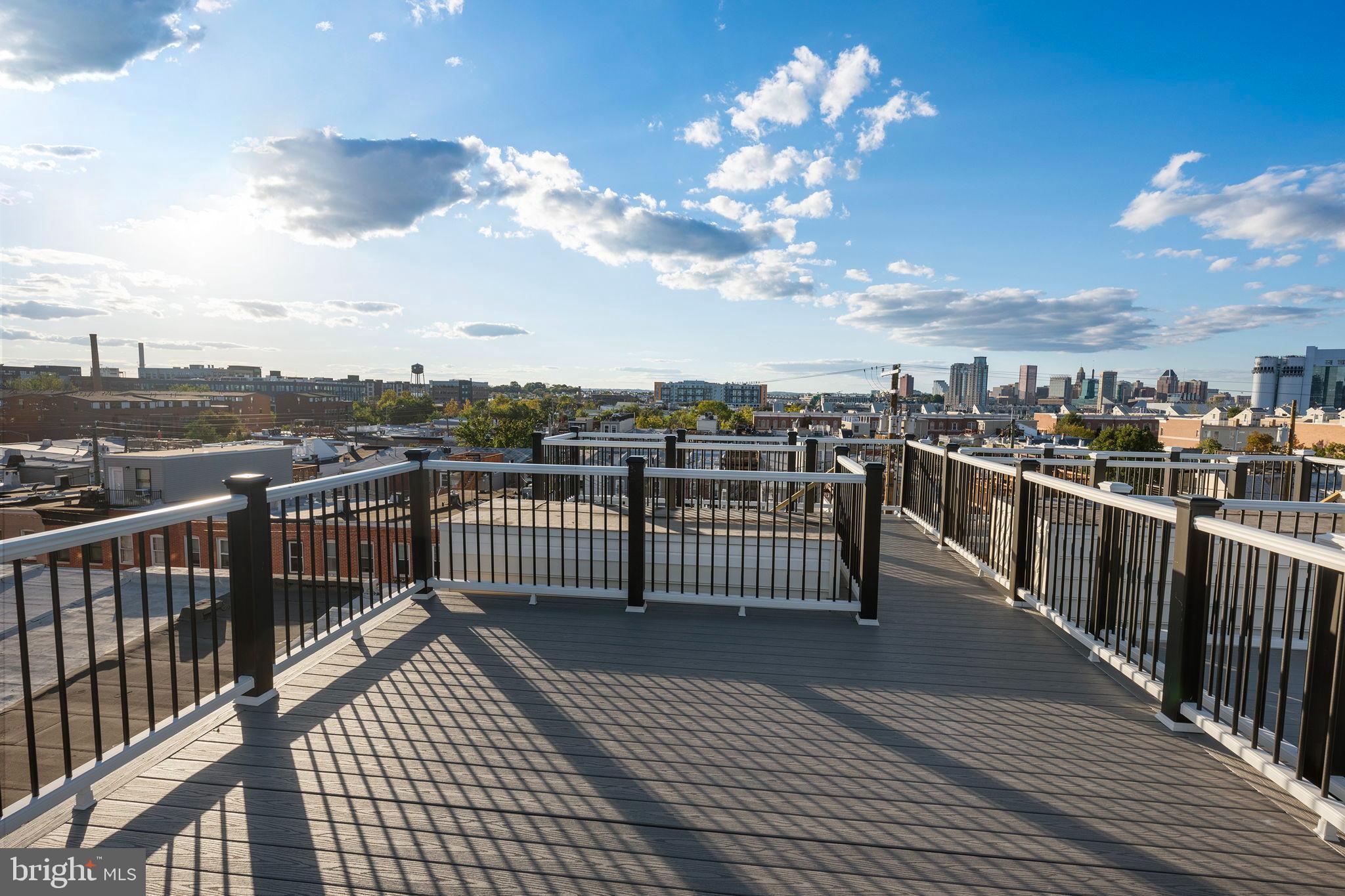 LOCUST POINT - Residential