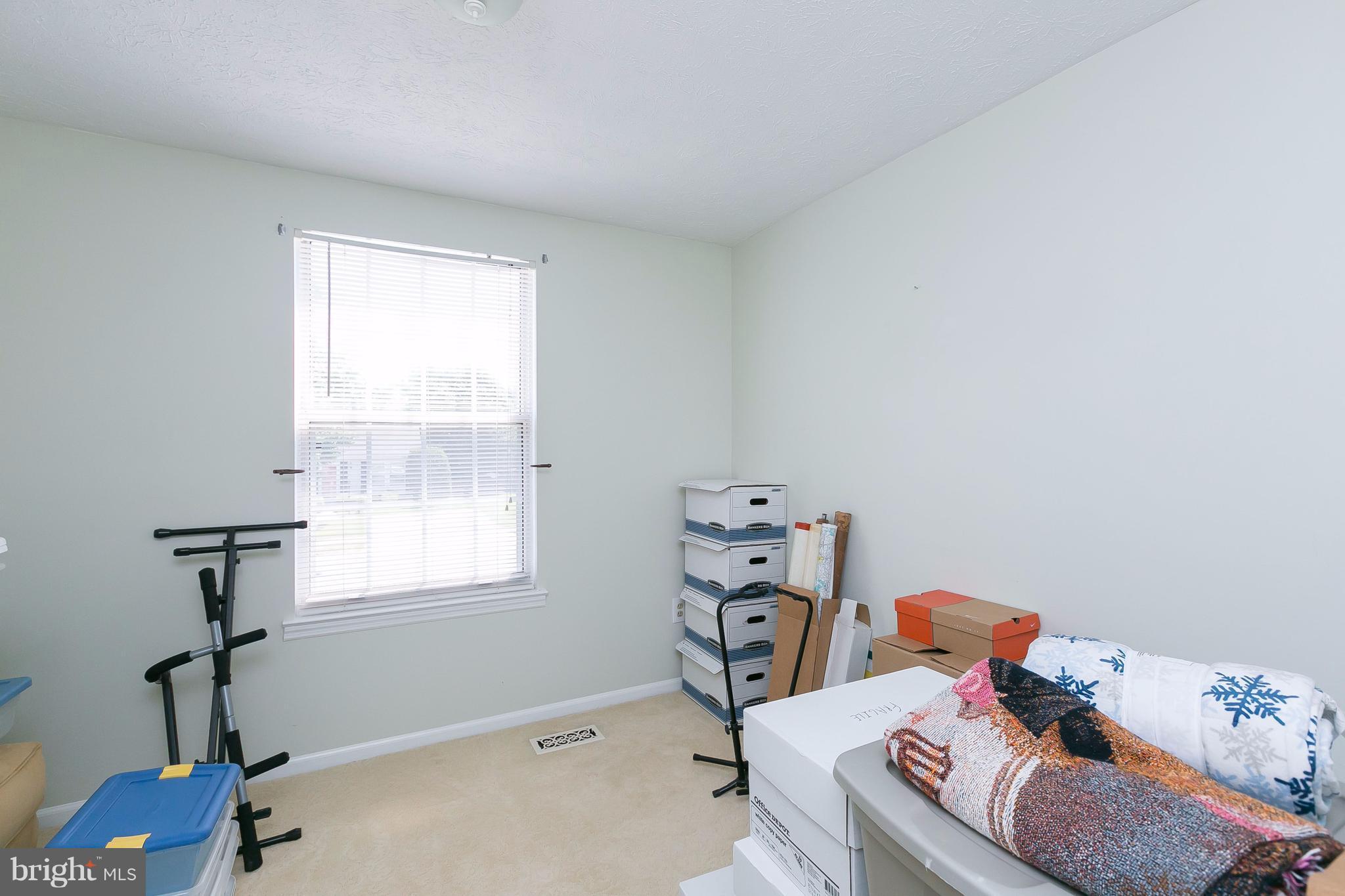 WOODBRIDGE CENTER - Residential