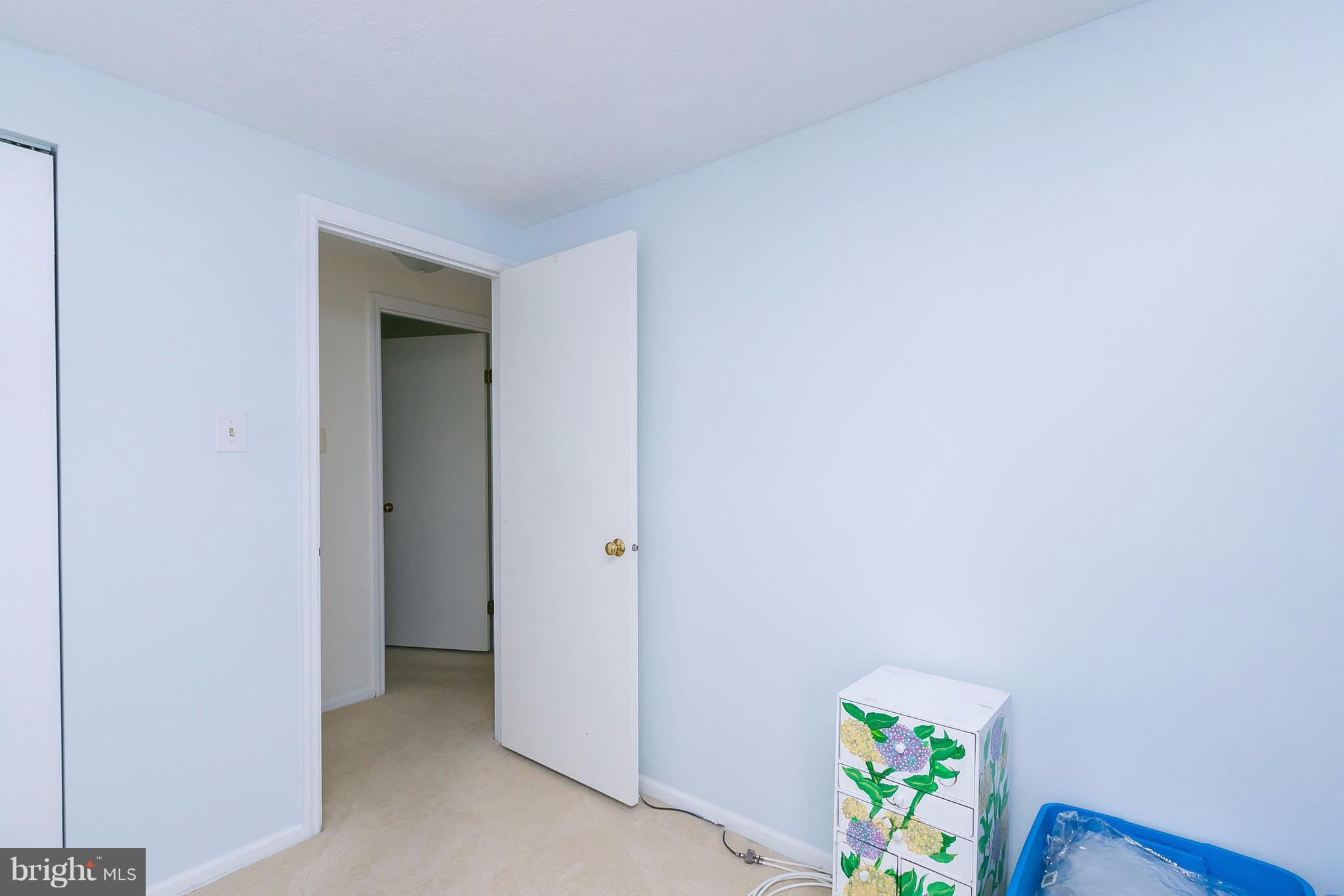 WOODBRIDGE CENTER - Residential