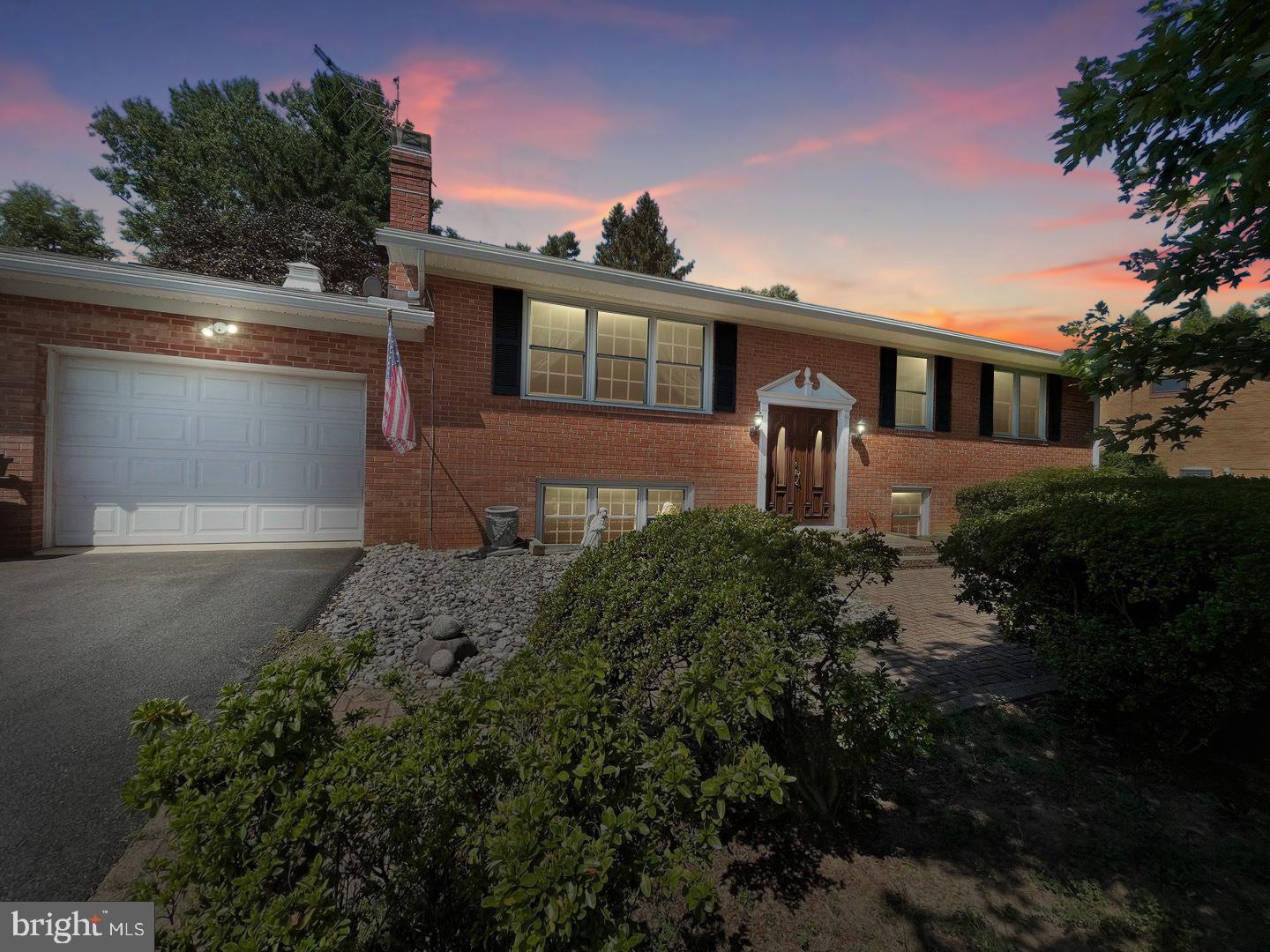 PEACH ORCHARD HEIGHTS - Residential