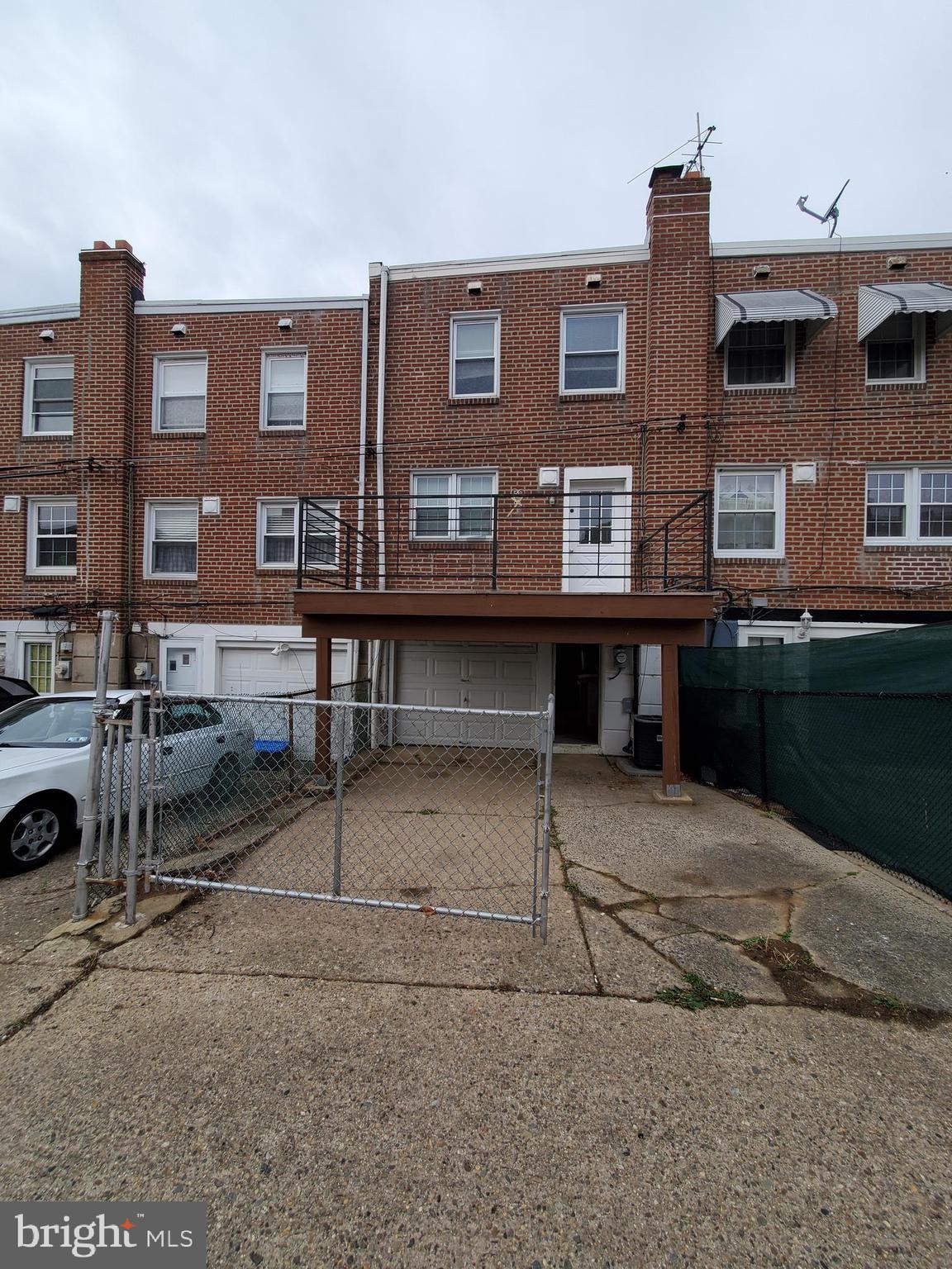 PHILADELPHIA (NORTHEAST) - Residential