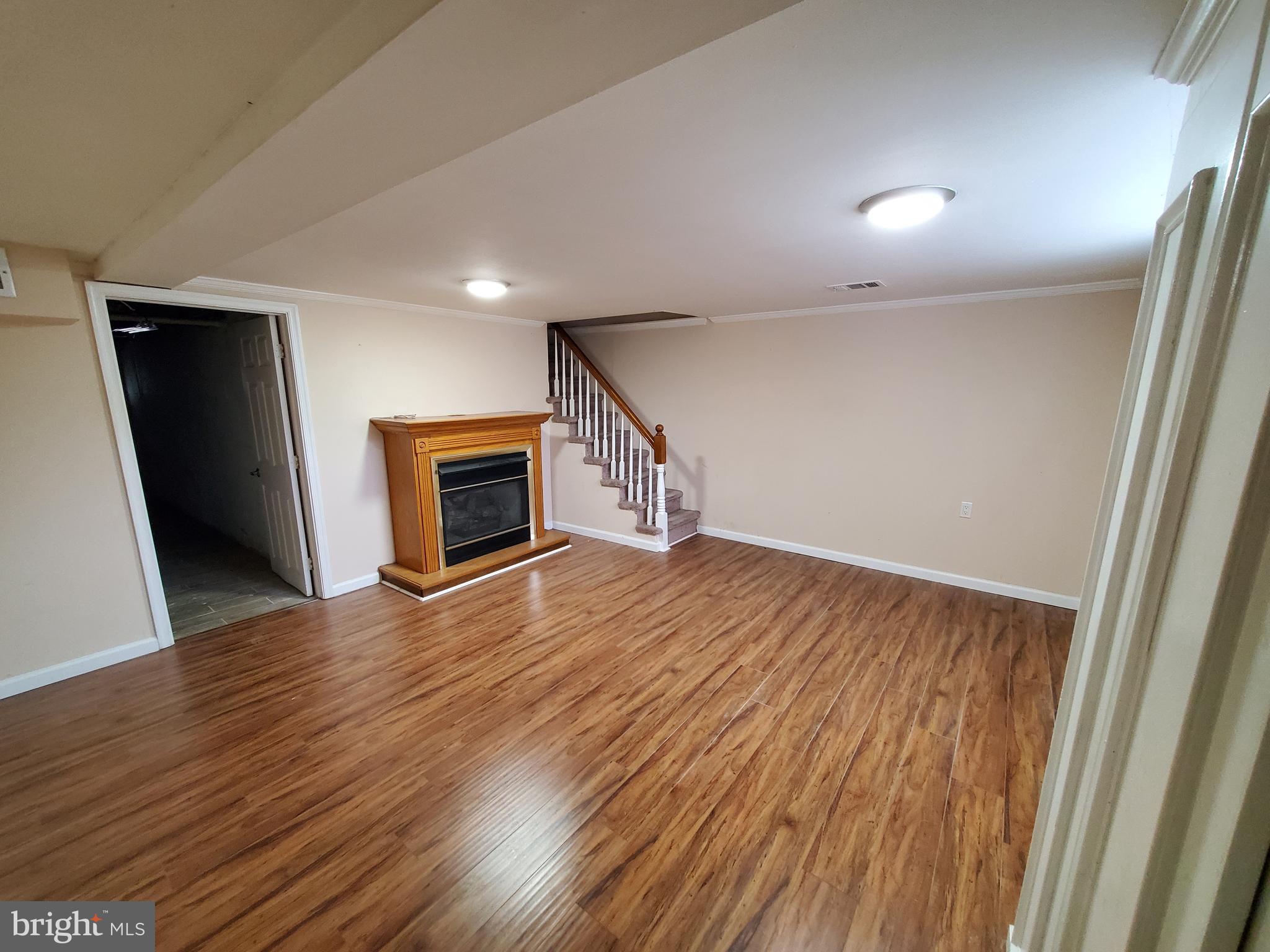 PHILADELPHIA (NORTHEAST) - Residential