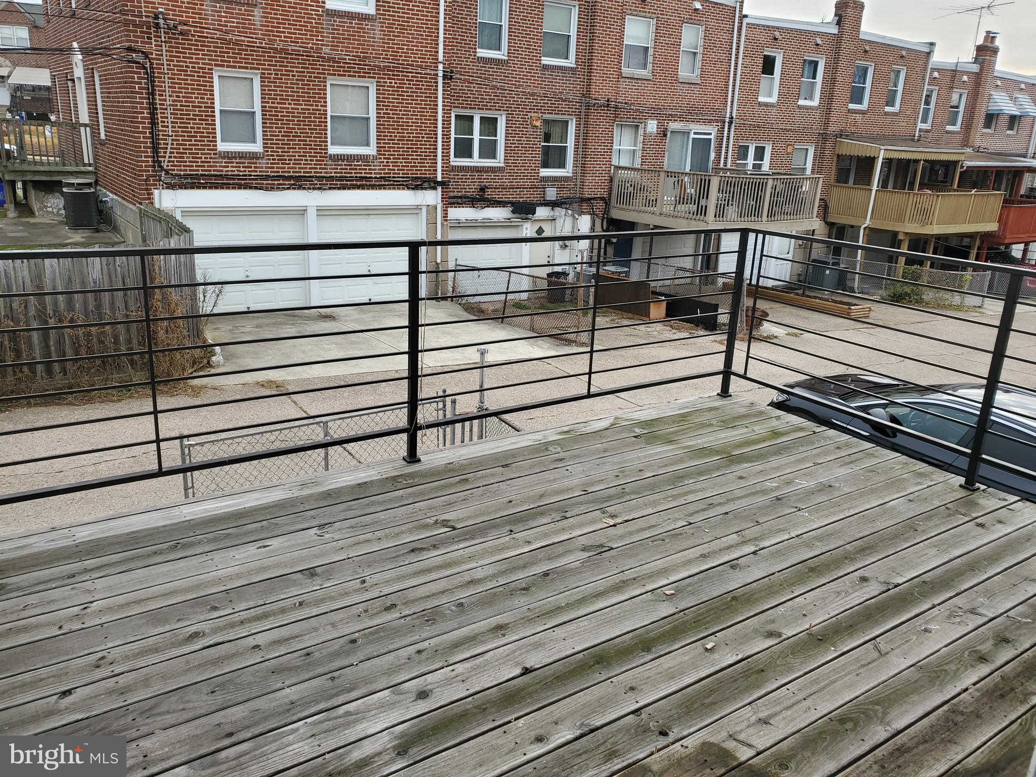 PHILADELPHIA (NORTHEAST) - Residential