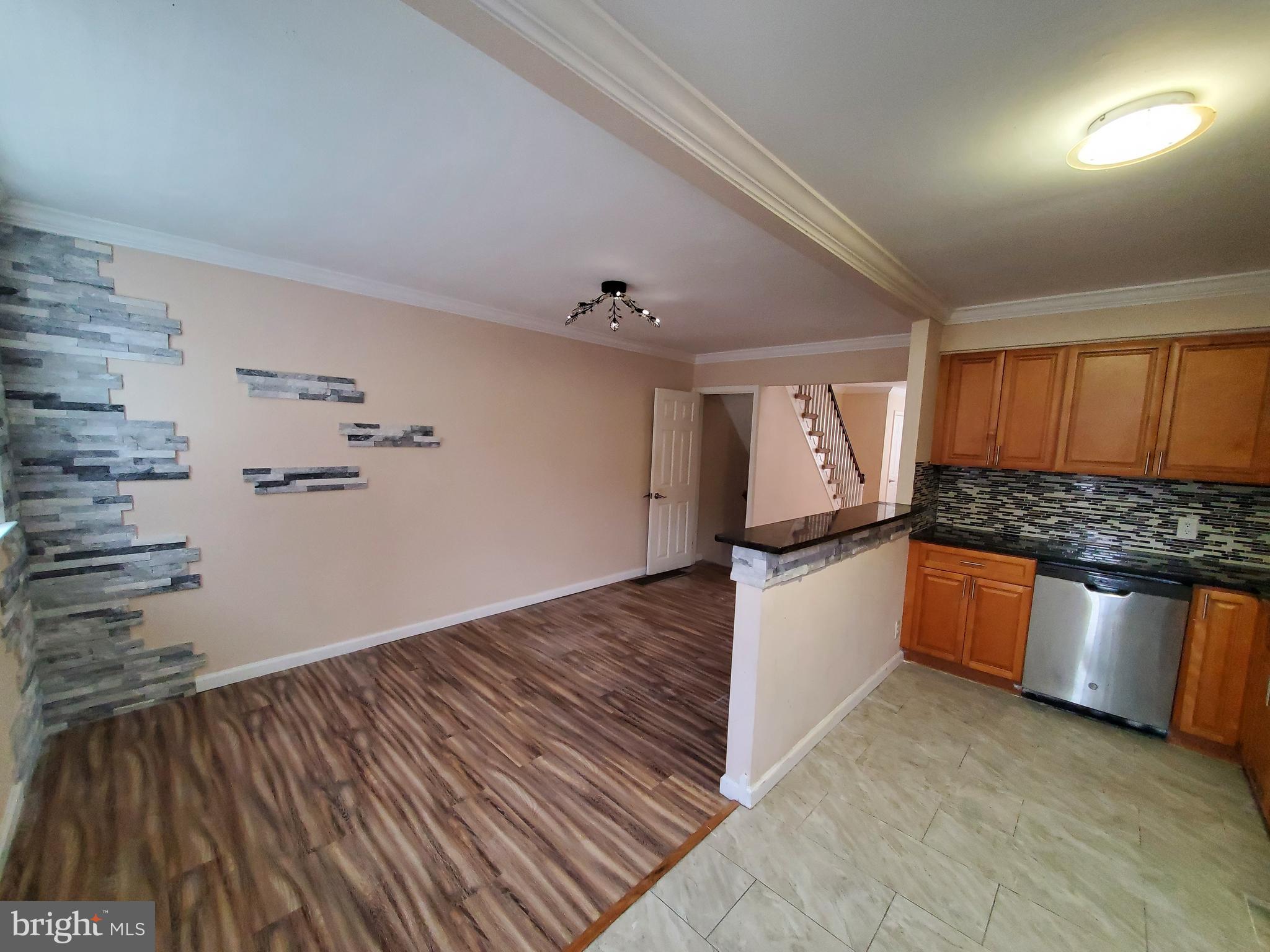 PHILADELPHIA (NORTHEAST) - Residential