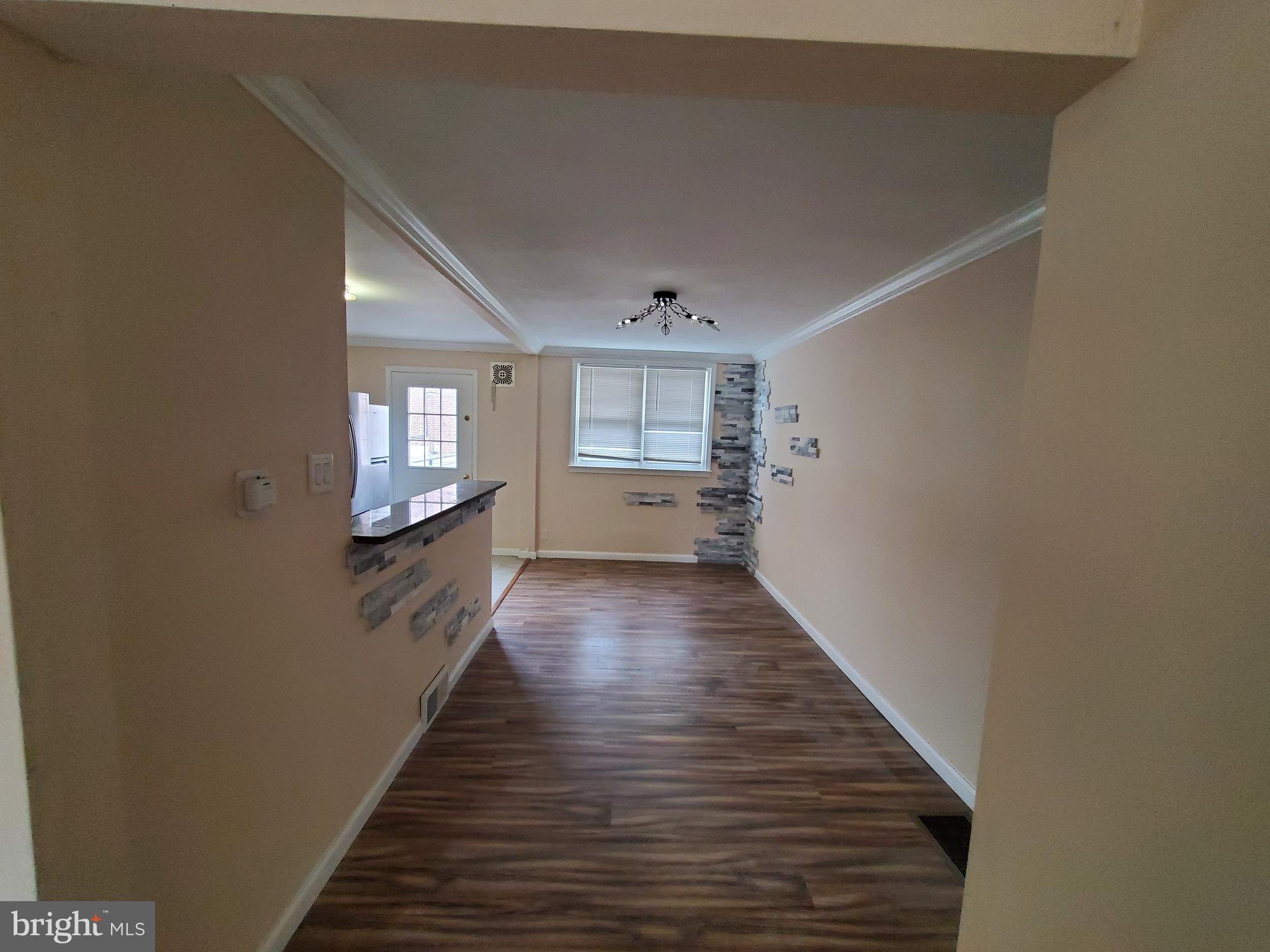 PHILADELPHIA (NORTHEAST) - Residential