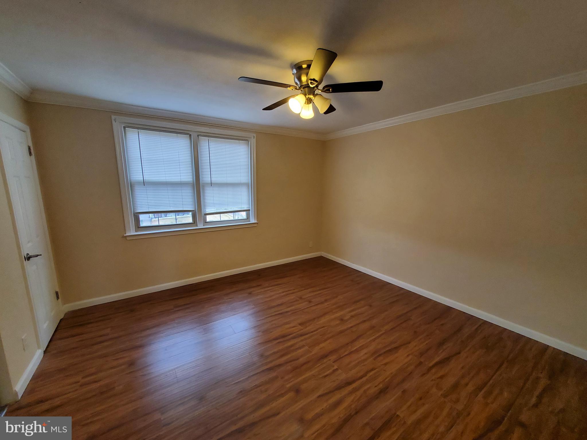 PHILADELPHIA (NORTHEAST) - Residential