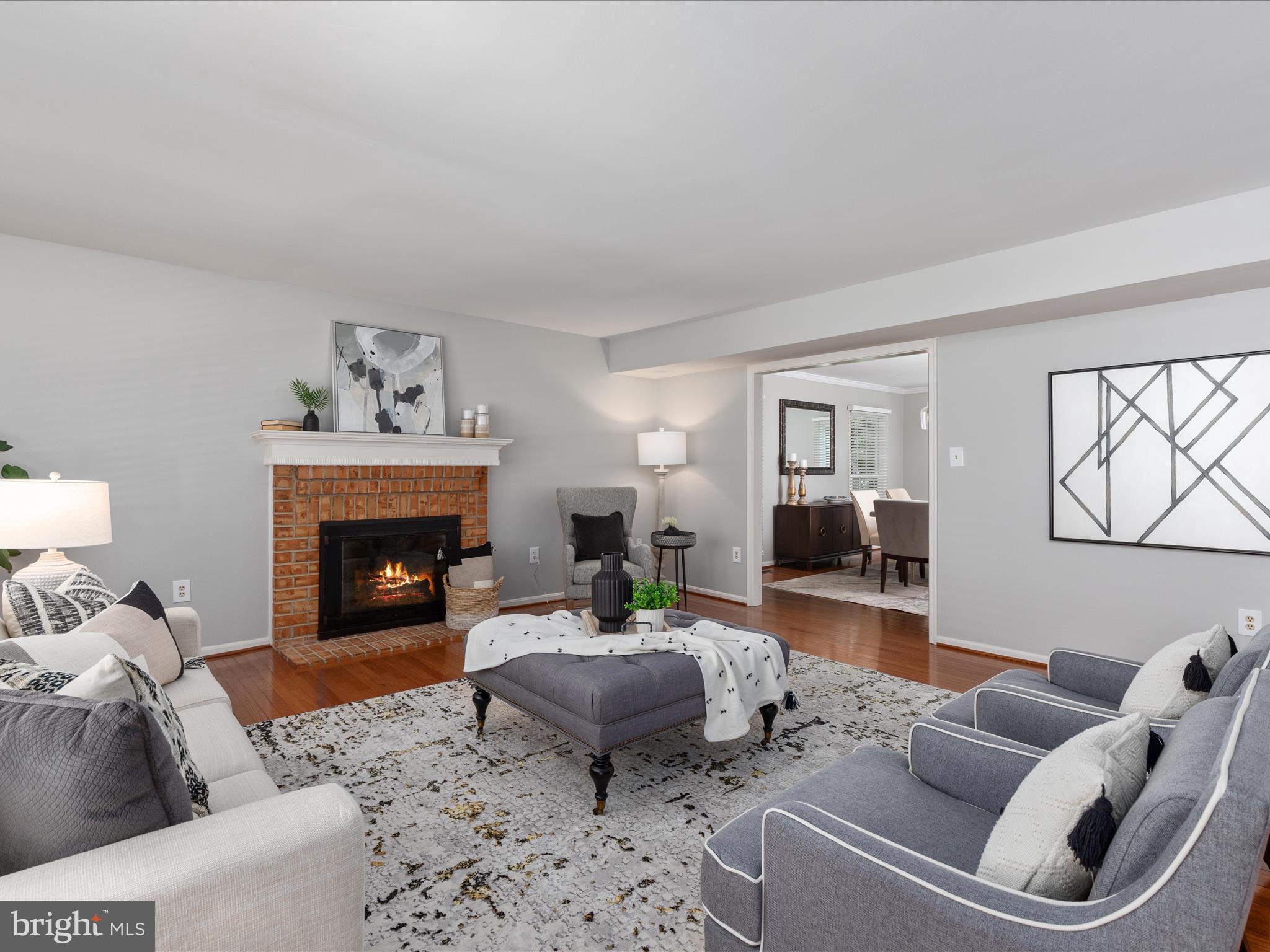 ASHBURN VILLAGE - Residential