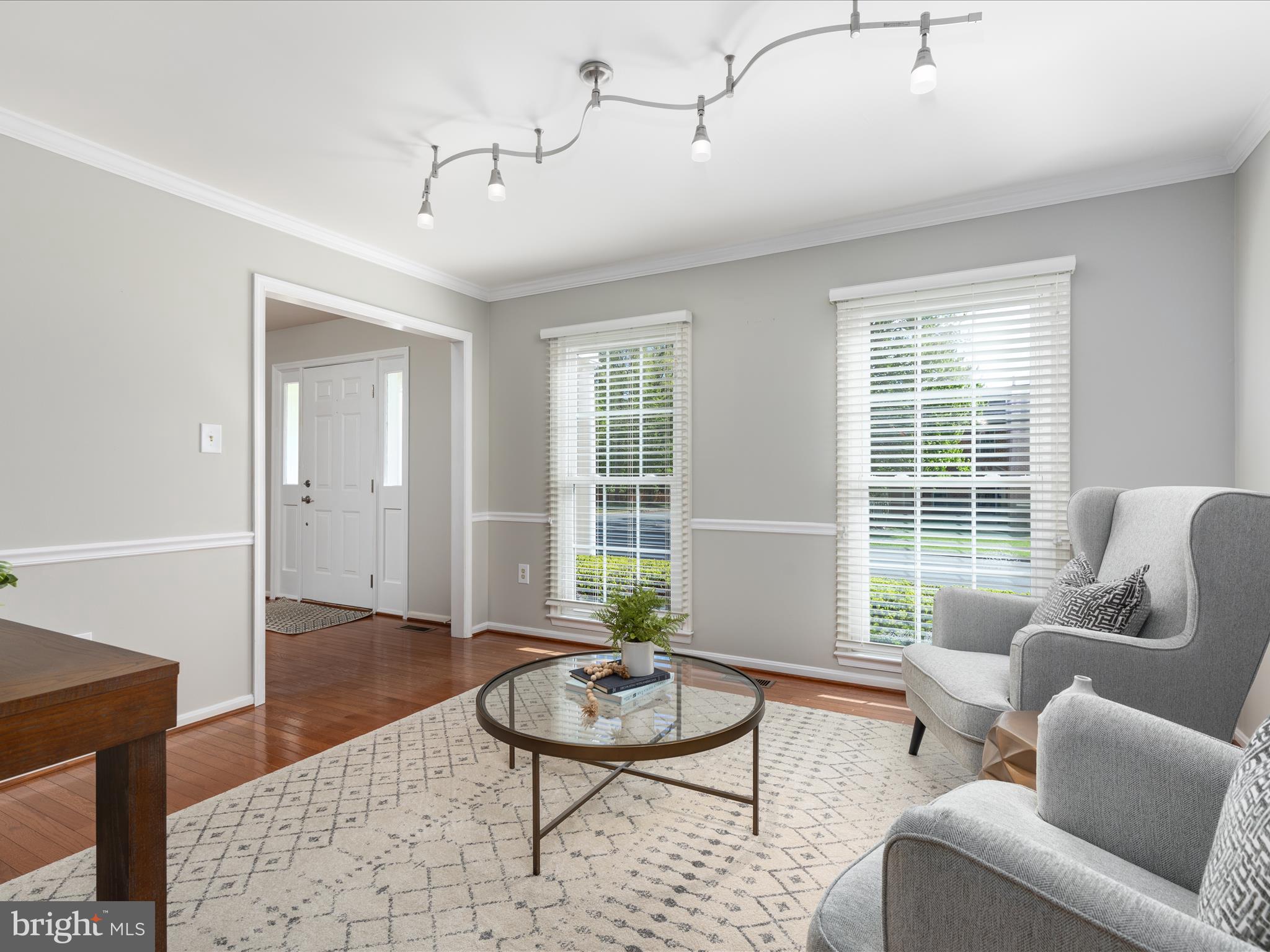 ASHBURN VILLAGE - Residential