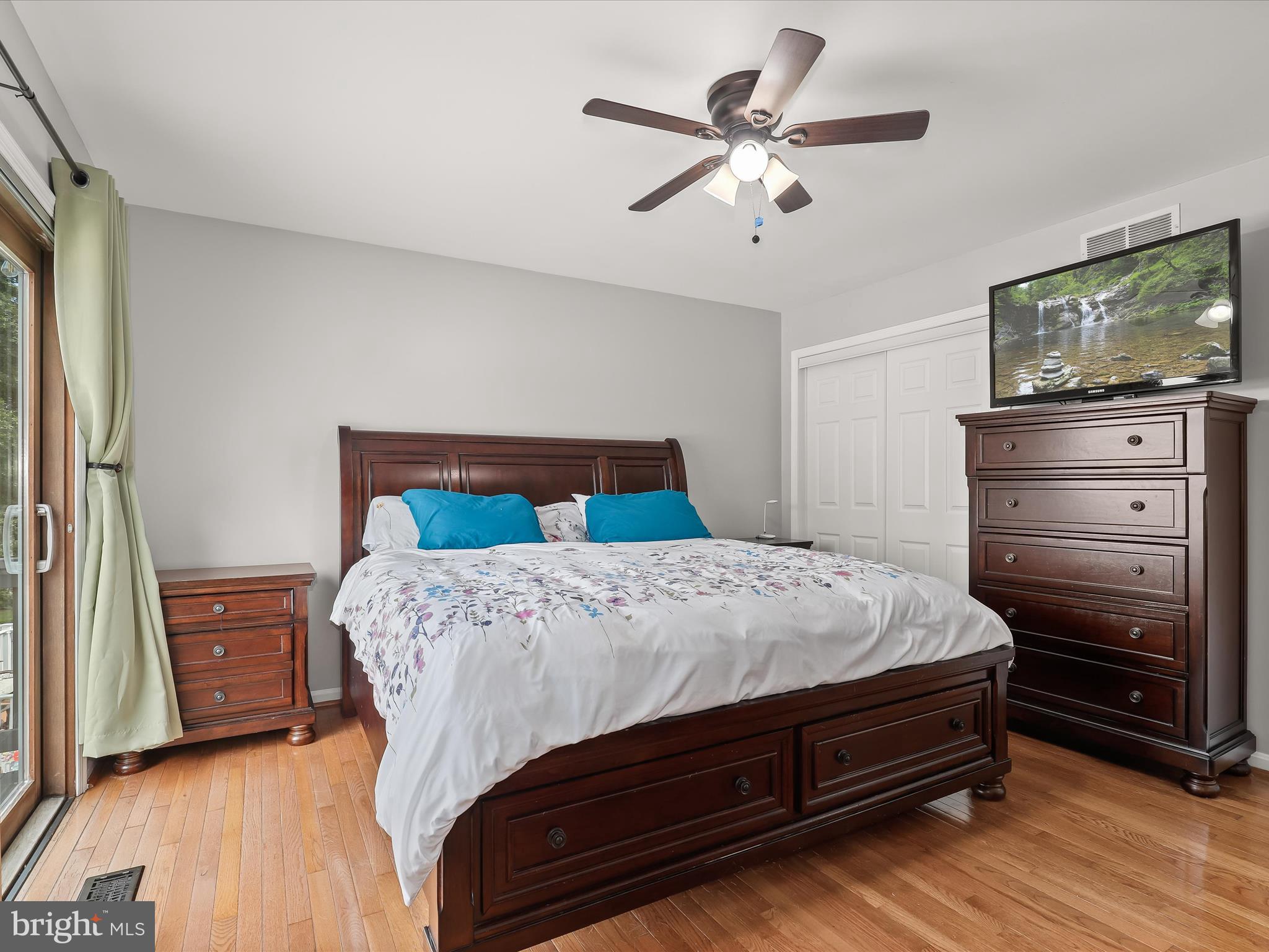 AUTUMN RIDGE - Residential