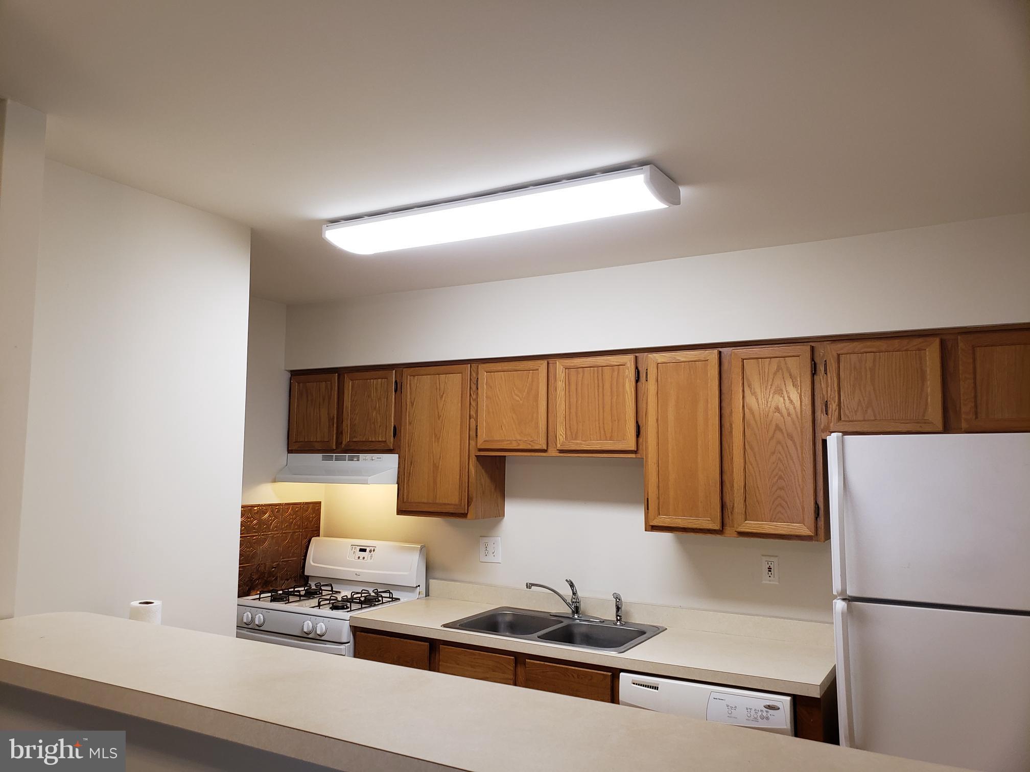 WARRENTON GARDENS - Residential Lease