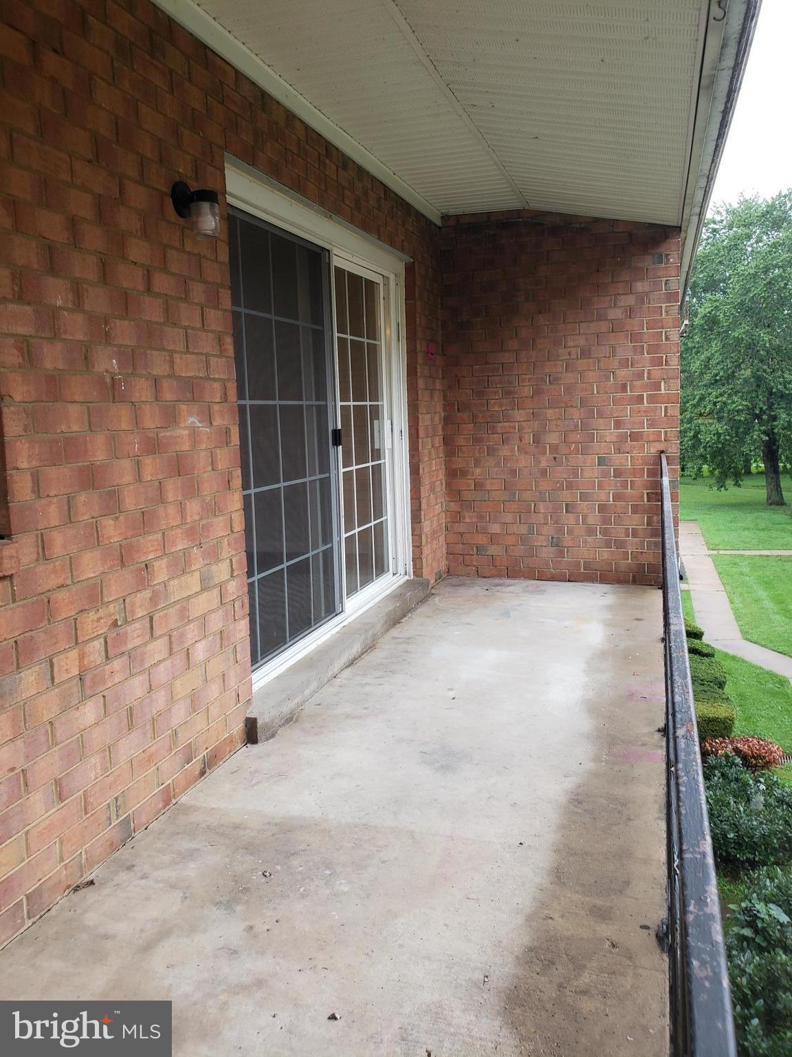 WARRENTON GARDENS - Residential Lease