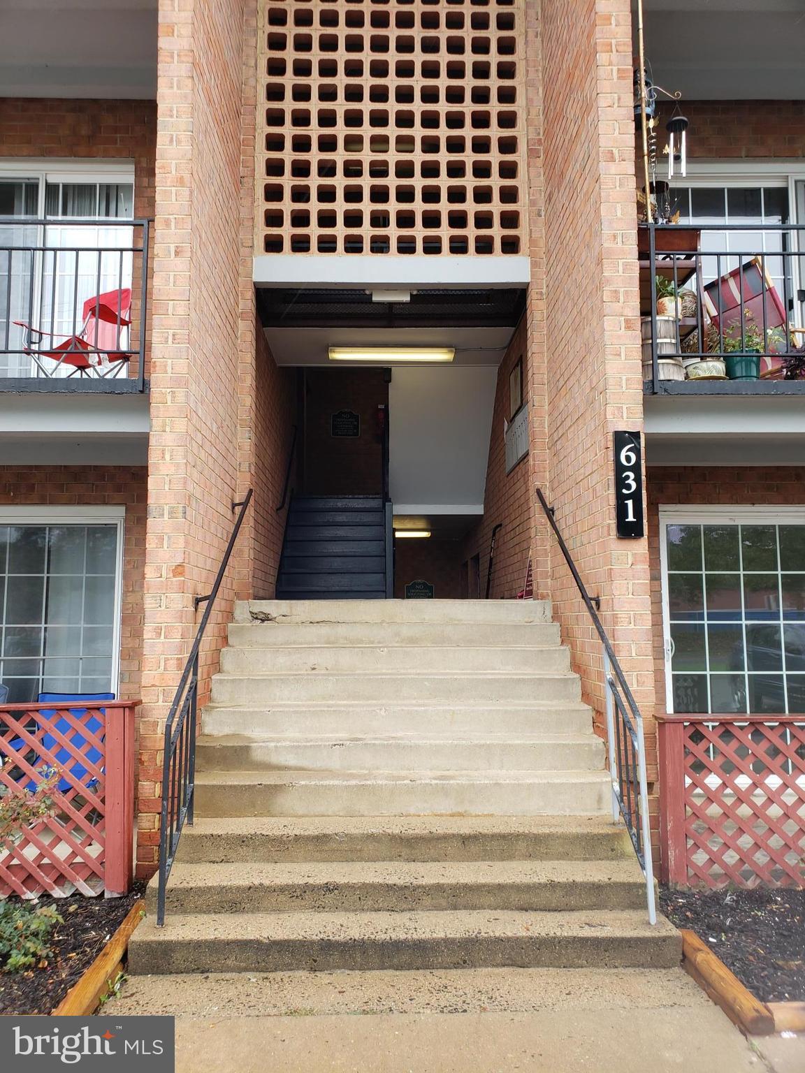 WARRENTON GARDENS - Residential Lease