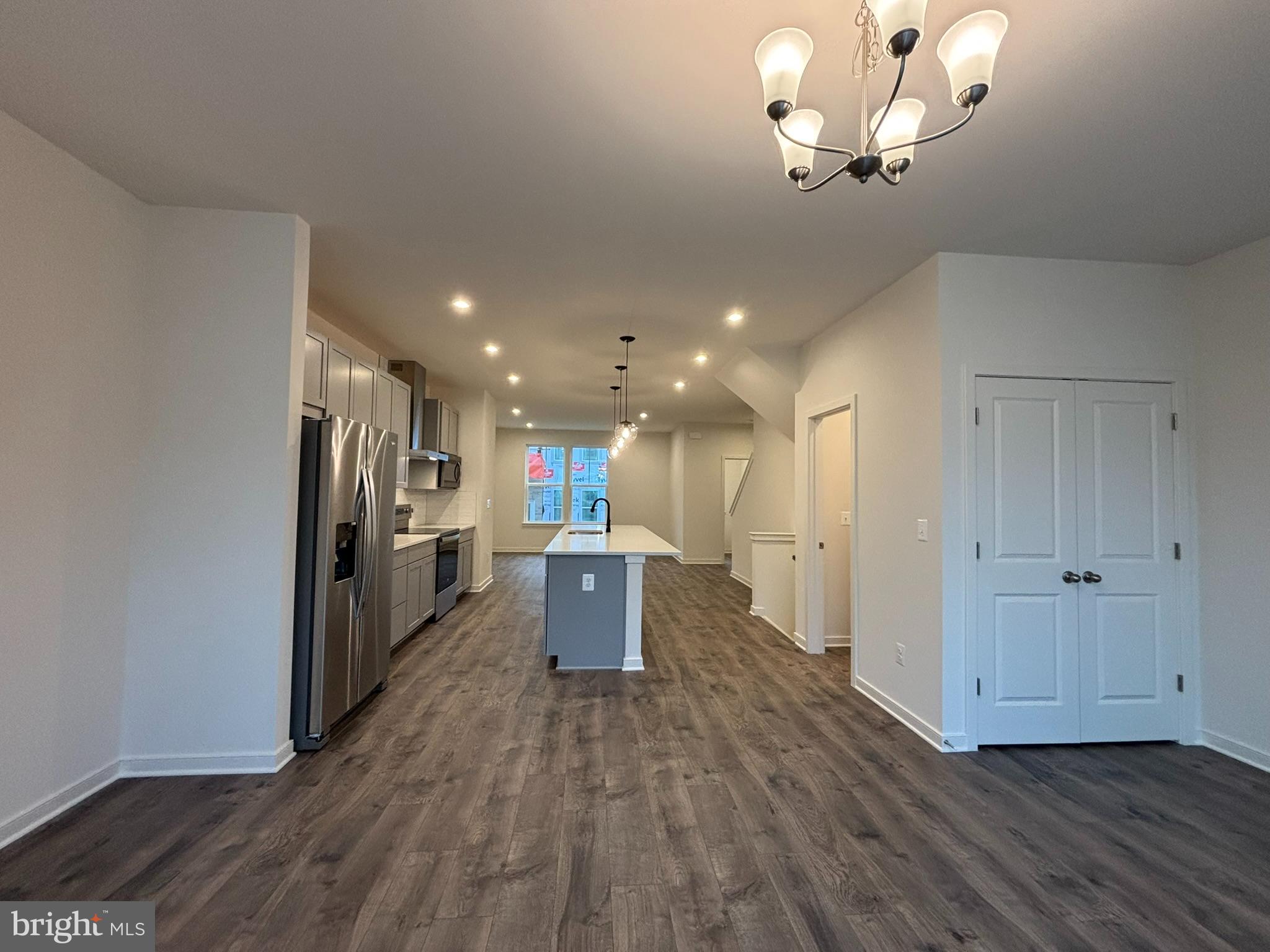 CASCADE LANDING - Residential