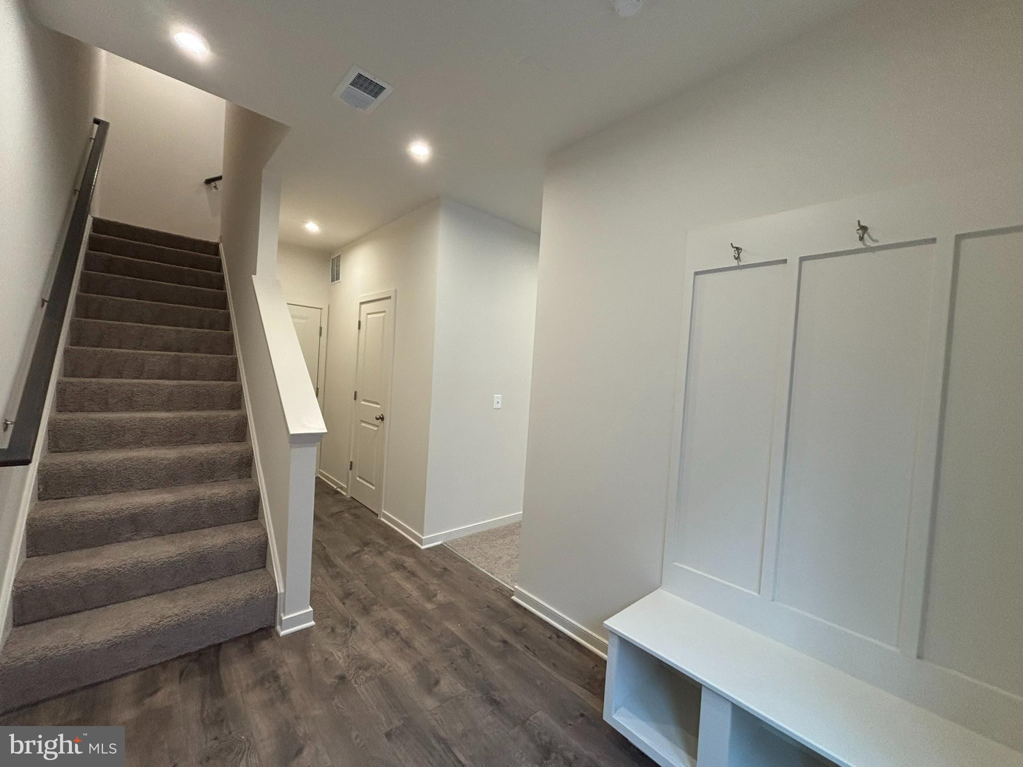 CASCADE LANDING - Residential