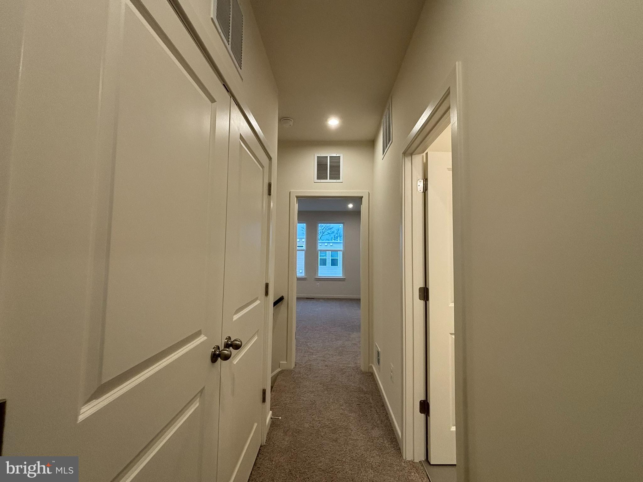 CASCADE LANDING - Residential