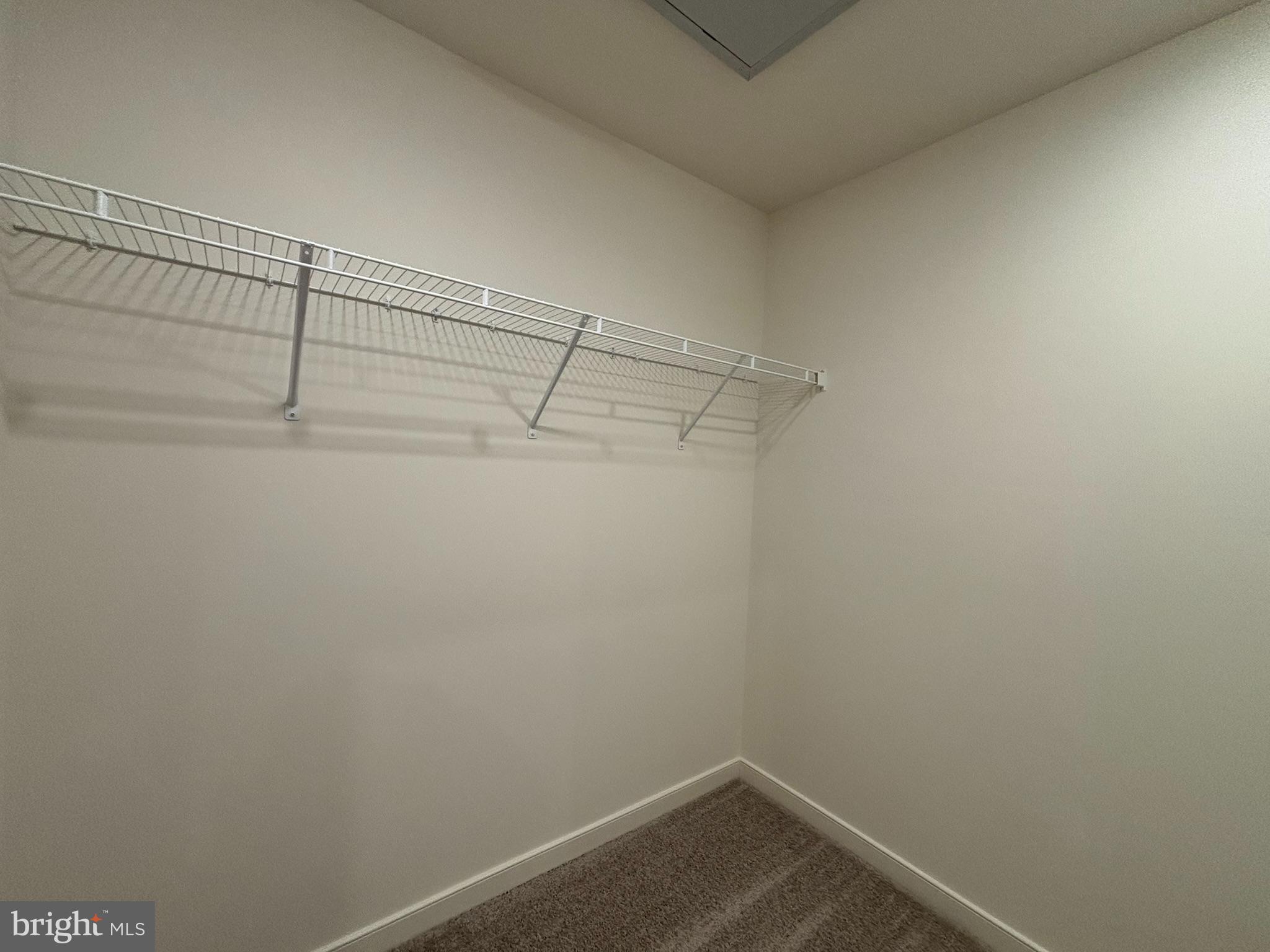 CASCADE LANDING - Residential