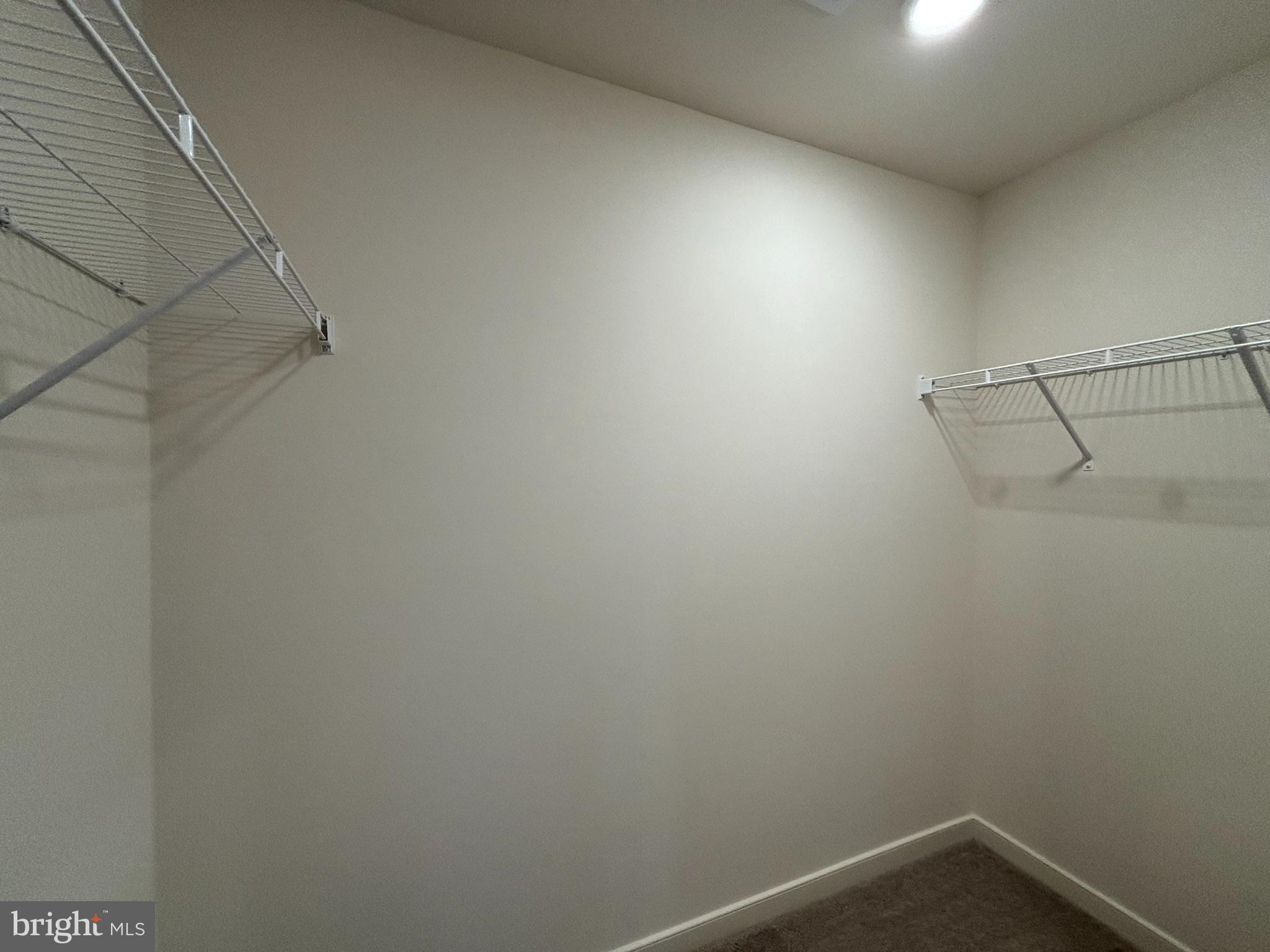 CASCADE LANDING - Residential