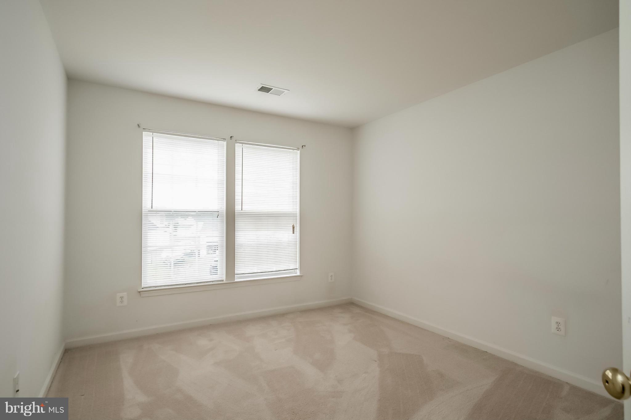 RIVERTON - Residential