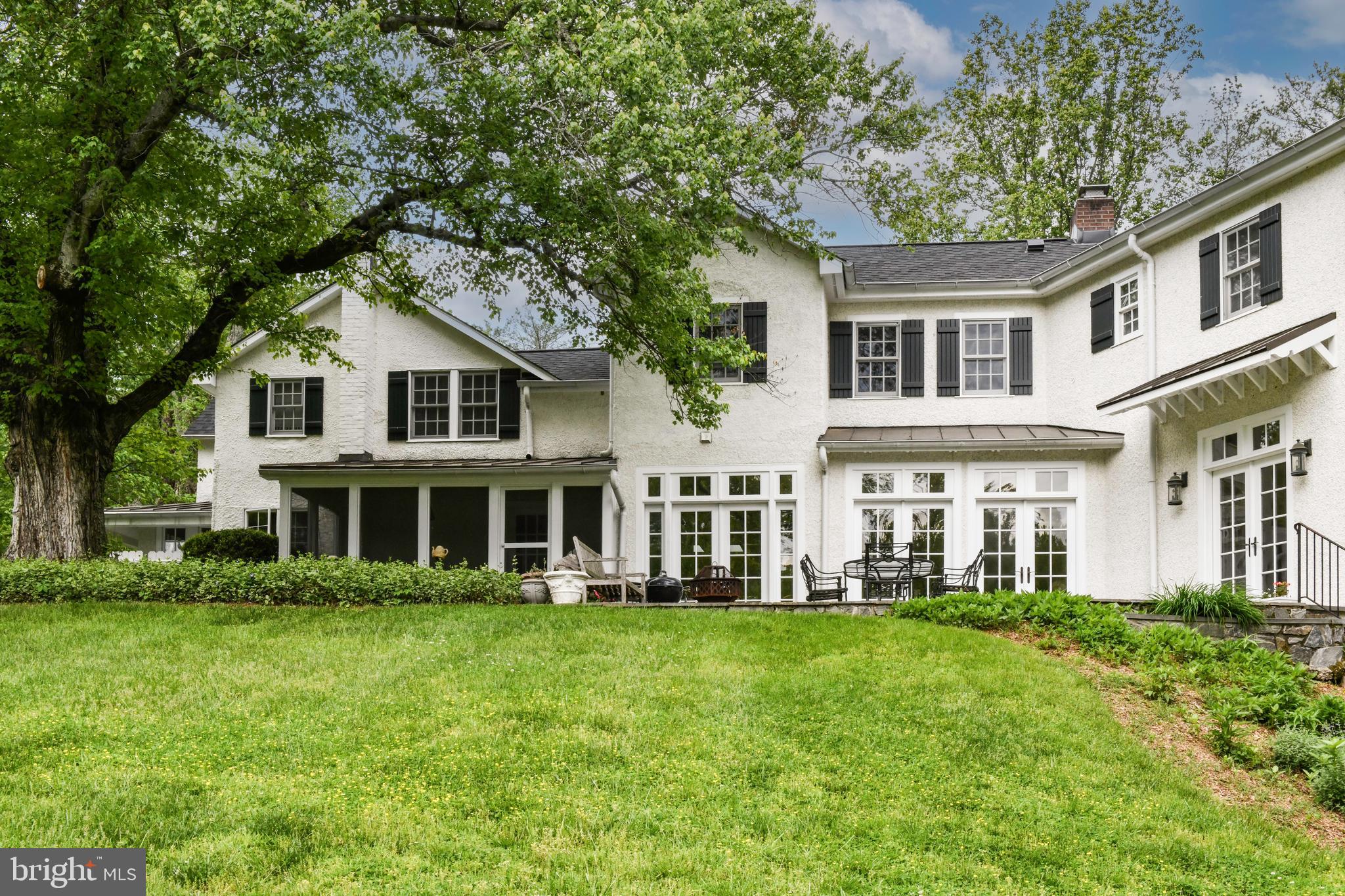 1435 HUNTER VIEW FARMS