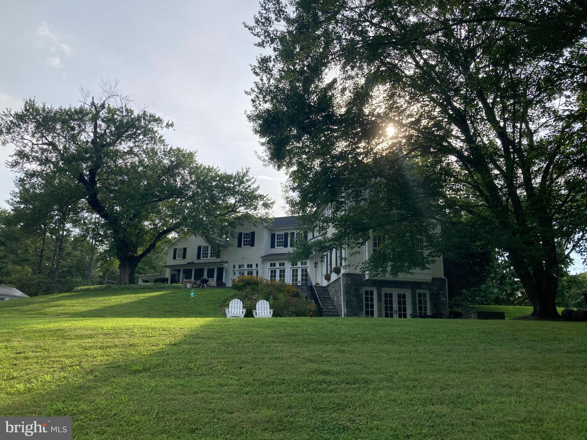 1435 HUNTER VIEW FARMS